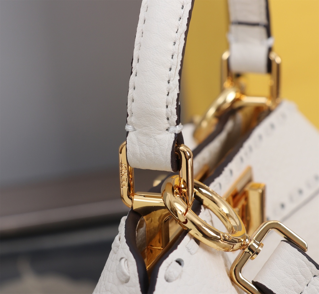 FENDI 原單 女款 Peekaboo 迷你手提包 白色 清新氣質 輕奢款| 10 FENDI 原單 女款 Peekaboo 迷你手提包 白色 清新氣質 輕奢款