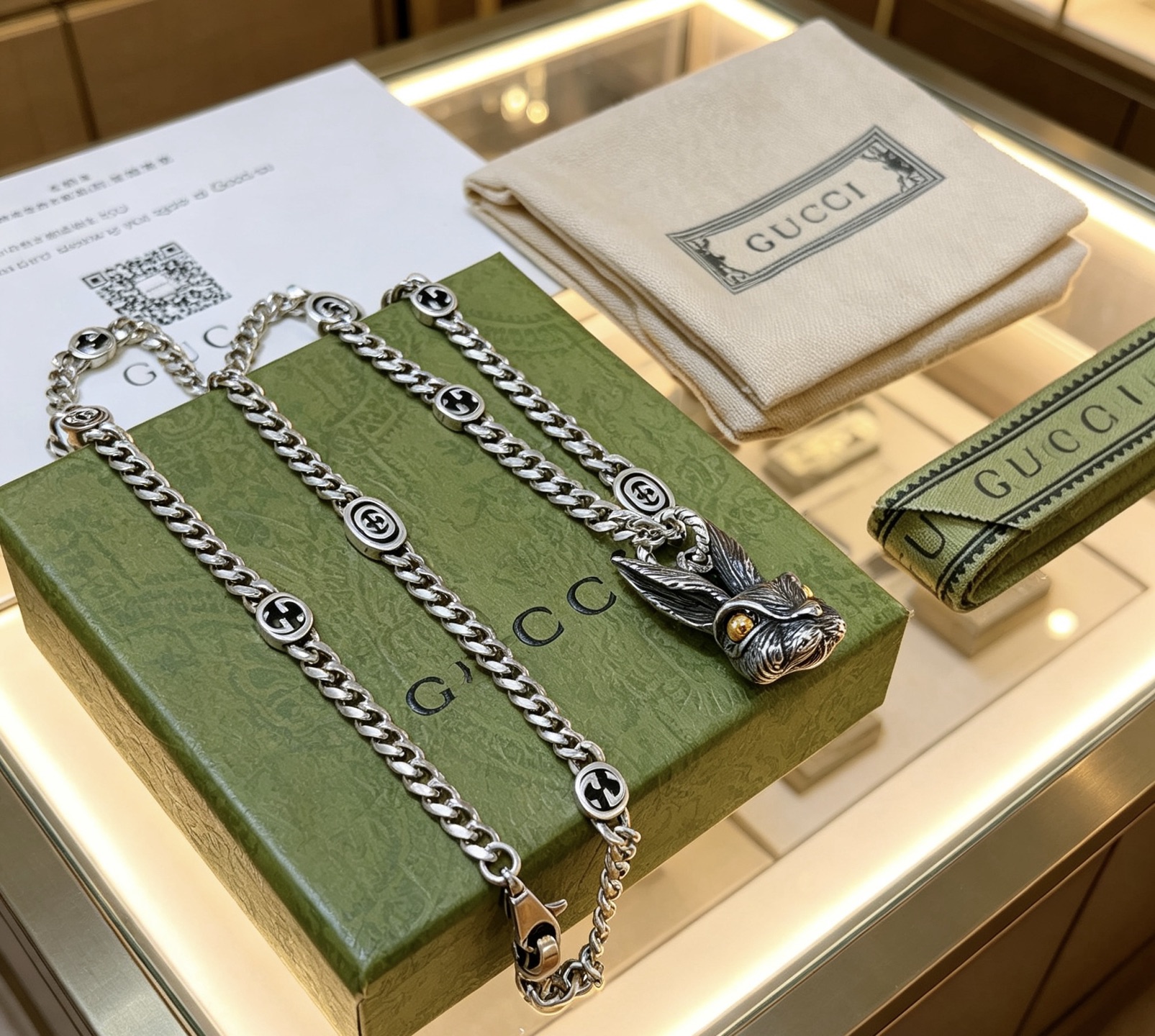 Gucci原單個性吊墜項鍊 動物造型設計潮流時尚飾品| 11 Gucci原單個性吊墜項鍊 動物造型設計潮流時尚飾品