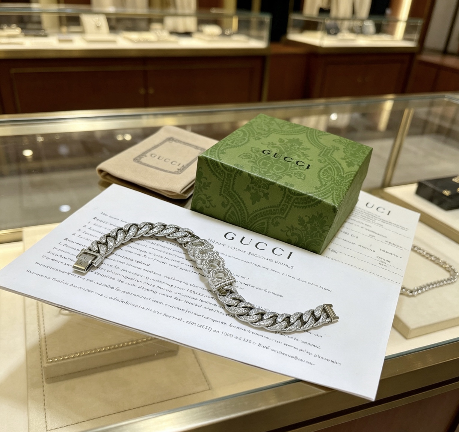 GUCCI 一比一 滿鑽LOGO粗鏈手鍊 銀色重工潮流款| 12 GUCCI 一比一 滿鑽LOGO粗鏈手鍊 銀色重工潮流款