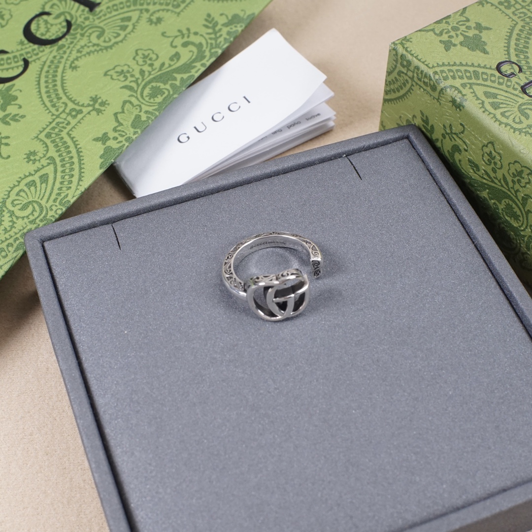 GUCCI 一比一雙G交錯開口戒指 復古雕花銀色設計 潮流個性指環| 12 GUCCI 一比一雙G交錯開口戒指 復古雕花銀色設計 潮流個性指環
