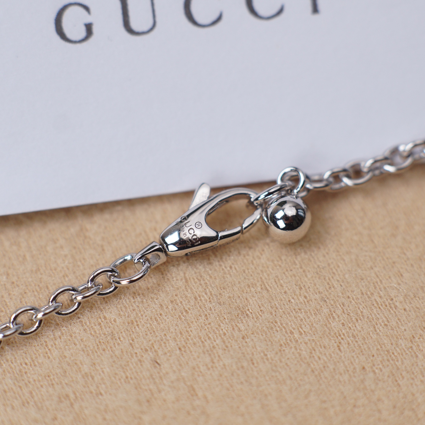 GUCCI A貨愛心鎖牌項鍊 經典刻字設計 銀色時尚鎖骨鏈| 10 GUCCI A貨愛心鎖牌項鍊 經典刻字設計 銀色時尚鎖骨鏈