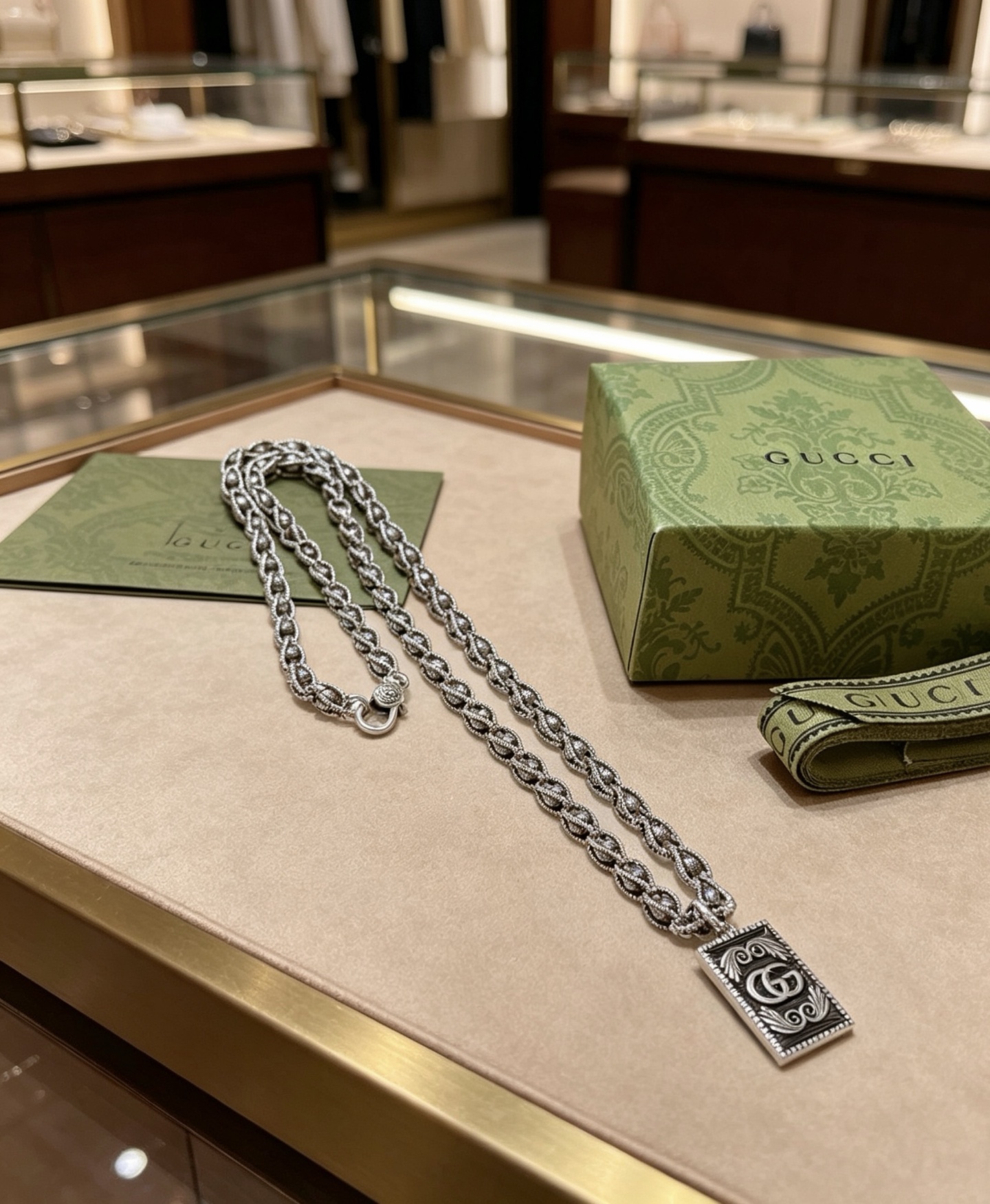 GUCCI 高仿 經典雙環鏈條項鏈 銀色簡約設計 潮流百搭款| 9 GUCCI 高仿 經典雙環鏈條項鏈 銀色簡約設計 潮流百搭款