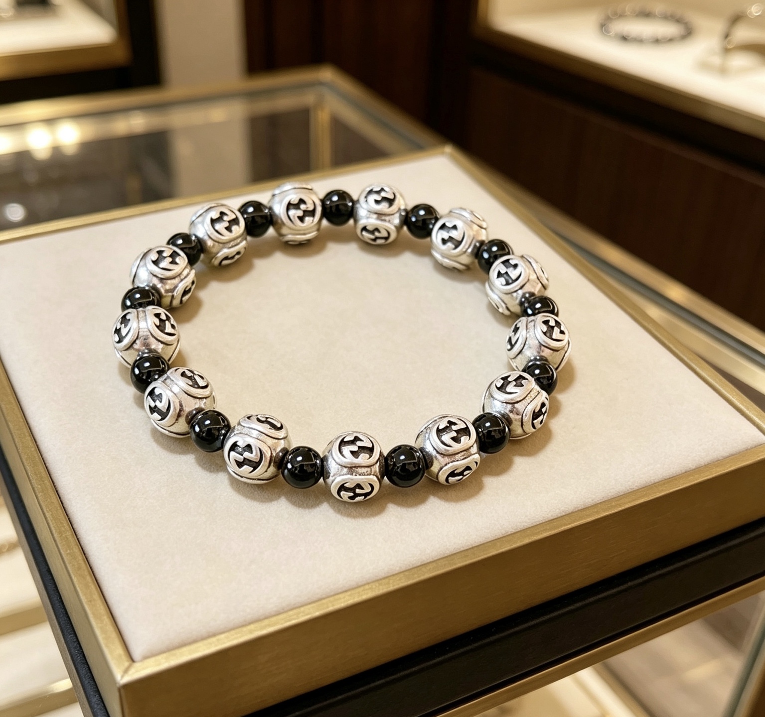 GUCCI 高仿 雙色天然石手鏈 個性設計 潮流時尚配飾| 6 GUCCI 高仿 雙色天然石手鏈 個性設計 潮流時尚配飾