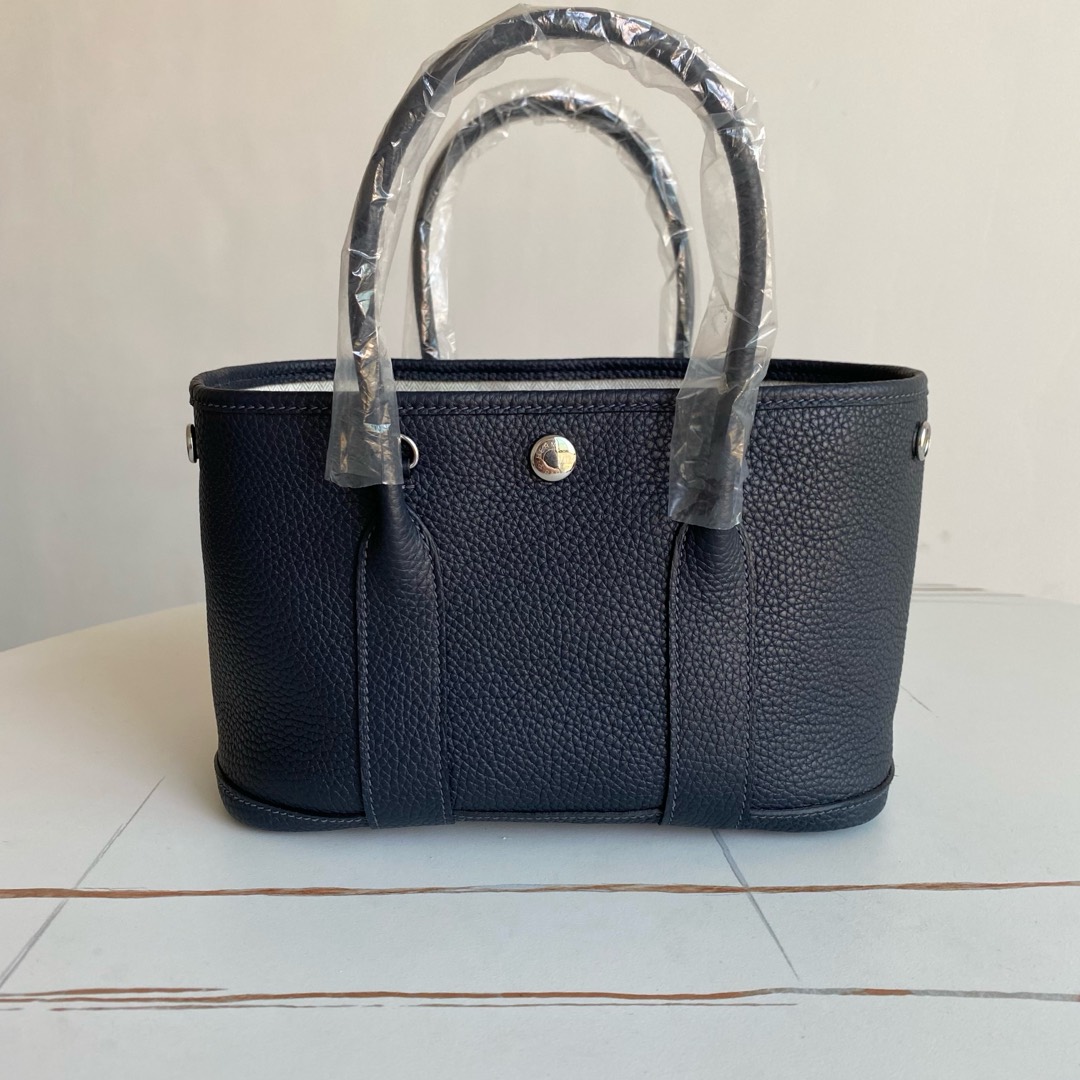 高仿Hermes Garden Party托特包 高端復刻荔枝纹皮革 深藍經典款| 12 高仿Hermes Garden Party托特包 高端復刻荔枝纹皮革 深藍經典款