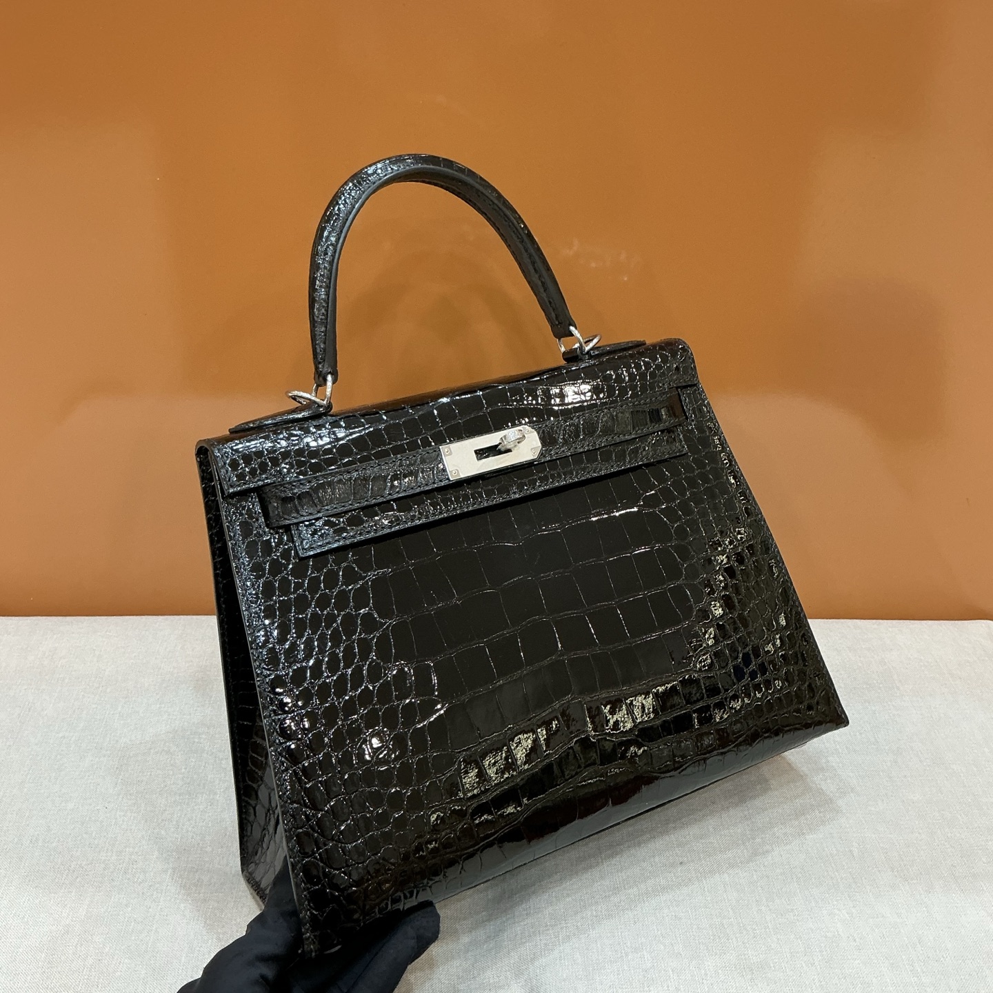 Hermès 一比一 Kelly 黑色鱷魚紋手提包 經典高端精品女包| 6 Hermès 一比一 Kelly 黑色鱷魚紋手提包 經典高端精品女包