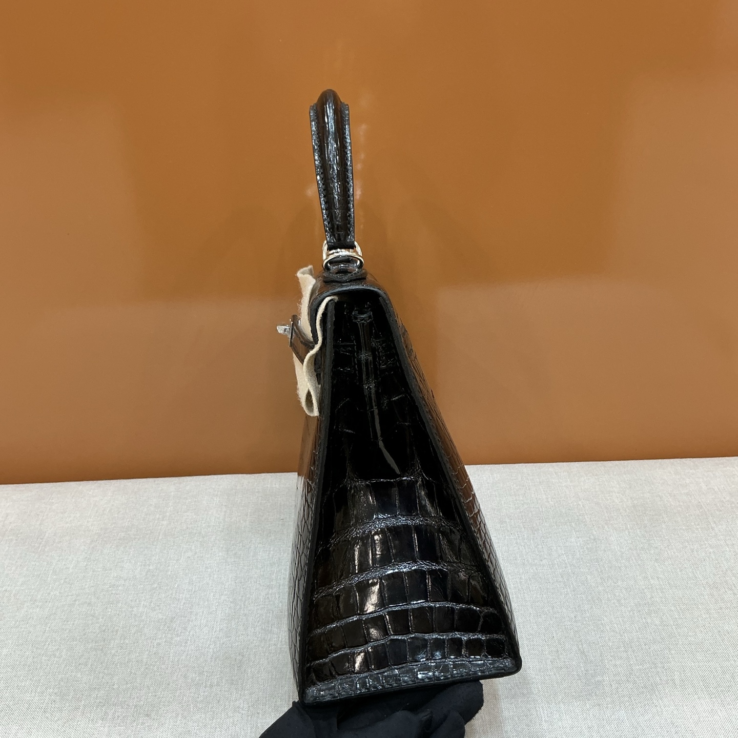 Hermès 一比一 Kelly 黑色鱷魚紋手提包 經典高端精品女包| 16 Hermès 一比一 Kelly 黑色鱷魚紋手提包 經典高端精品女包