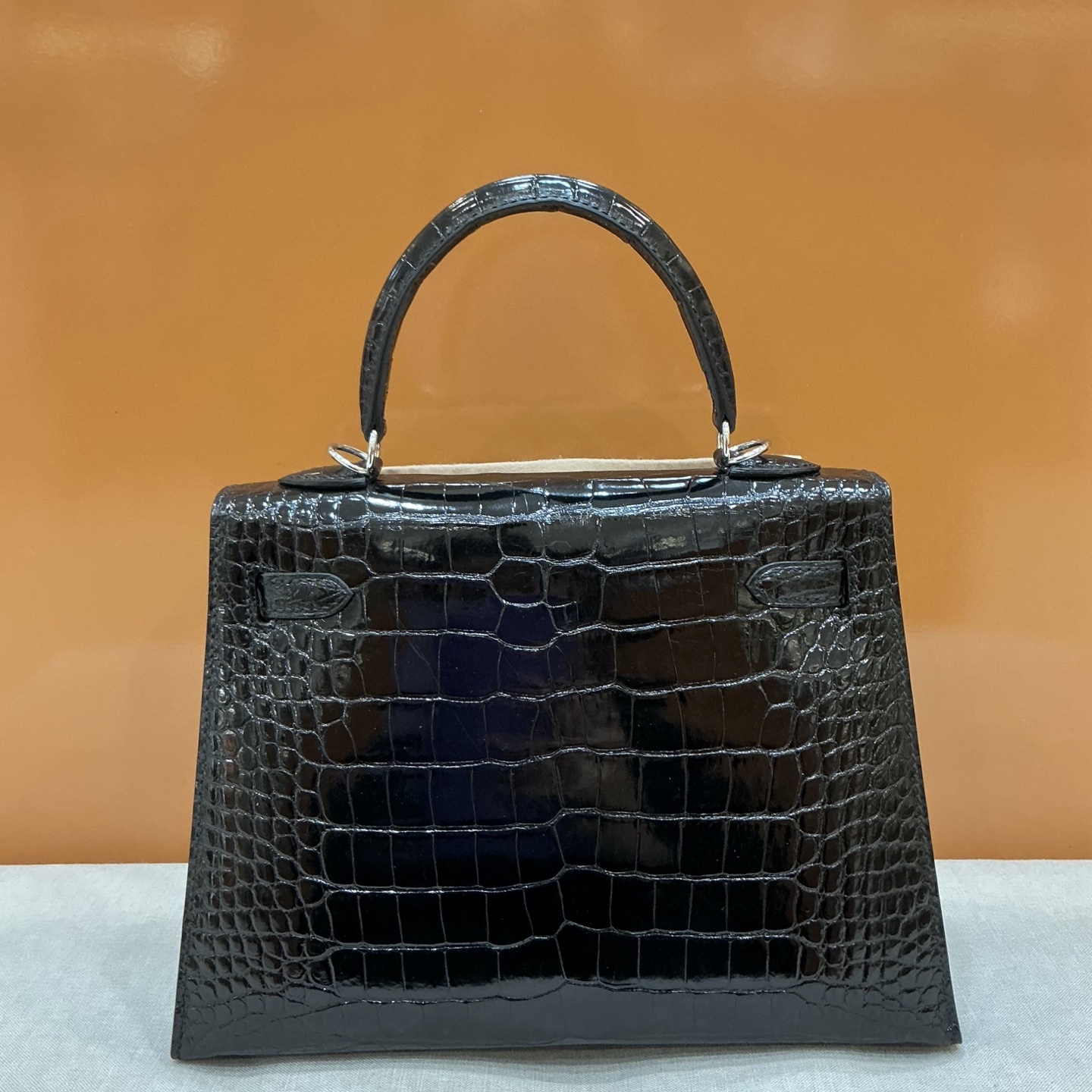 Hermès 一比一 Kelly 黑色鱷魚紋手提包 經典高端精品女包| 9 Hermès 一比一 Kelly 黑色鱷魚紋手提包 經典高端精品女包