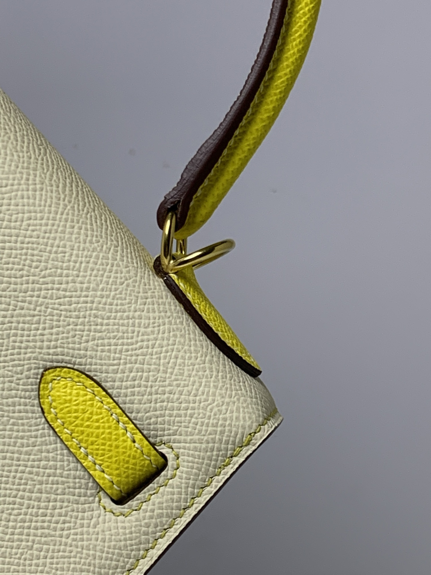 高仿 Hermes Kelly 25 奶油白拼亮黃手提包 高端時尚女包| 11 高仿 Hermes Kelly 25 奶油白拼亮黃手提包 高端時尚女包