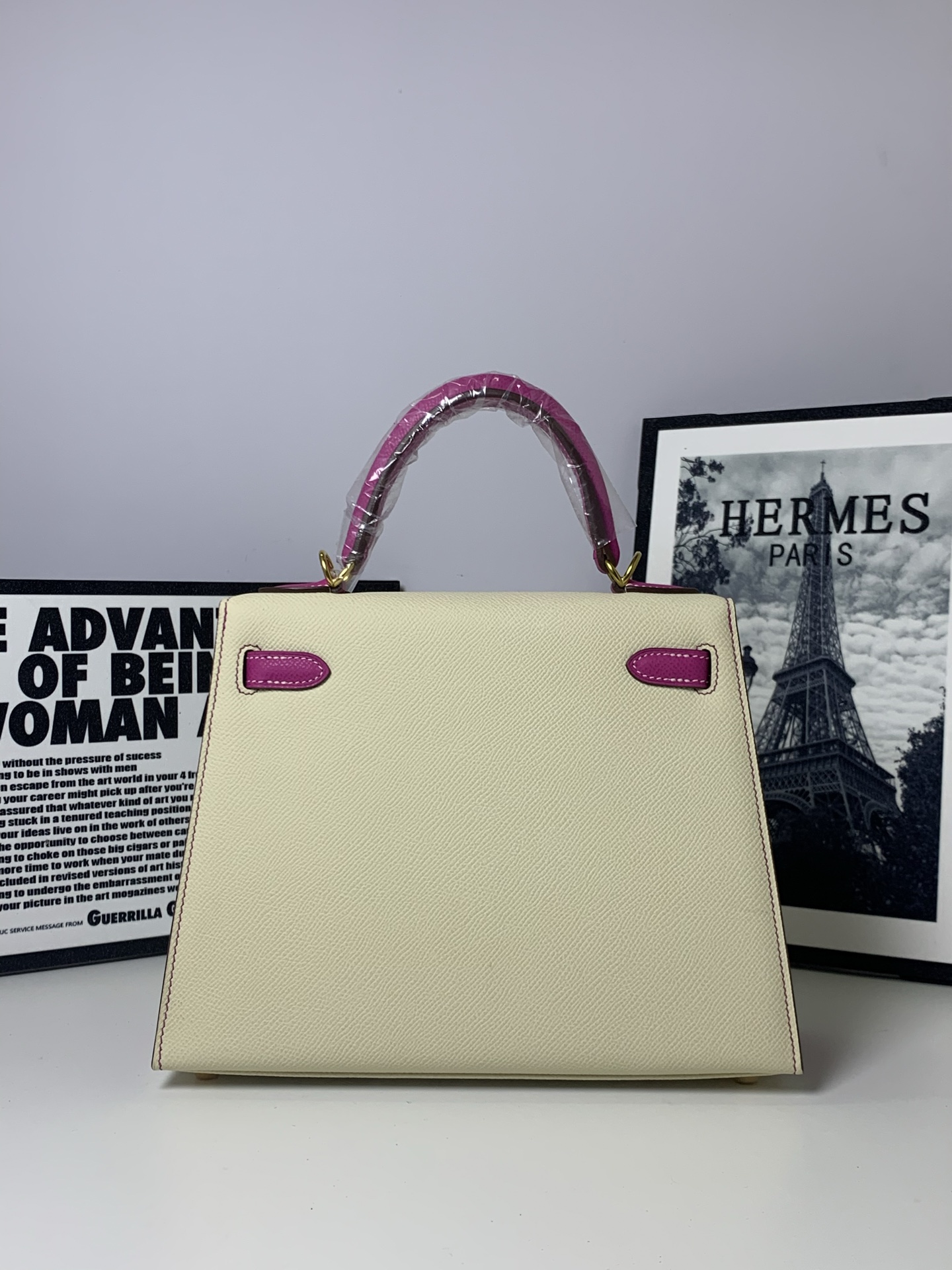 一比一 Hermes Kelly 25 奶白拼玫紅配色手提包 優雅精品女包| 13 一比一 Hermes Kelly 25 奶白拼玫紅配色手提包 優雅精品女包