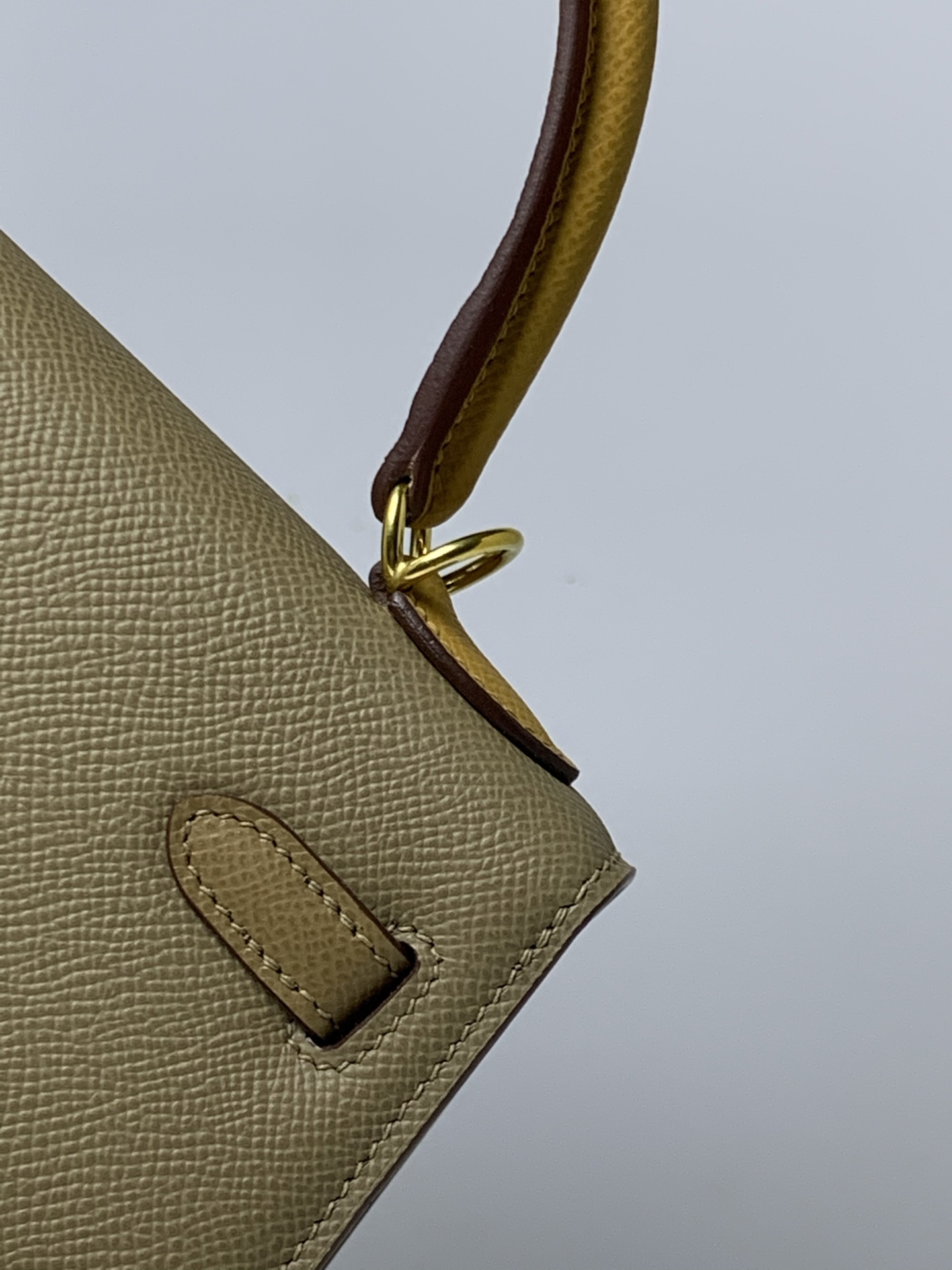 高仿 Hermes Kelly 25 大象灰手提包 經典百搭高端女包| 11 高仿 Hermes Kelly 25 大象灰手提包 經典百搭高端女包