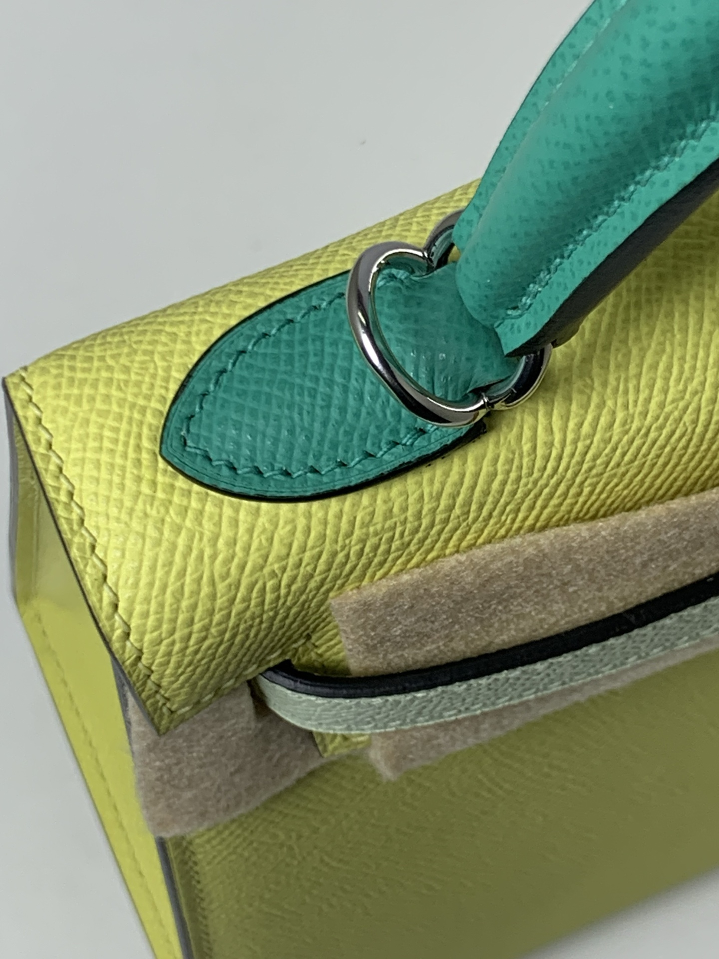 原單 Hermes Kelly 25 檸檬黃拼薄荷綠手提包 清新時尚女包| 10 原單 Hermes Kelly 25 檸檬黃拼薄荷綠手提包 清新時尚女包