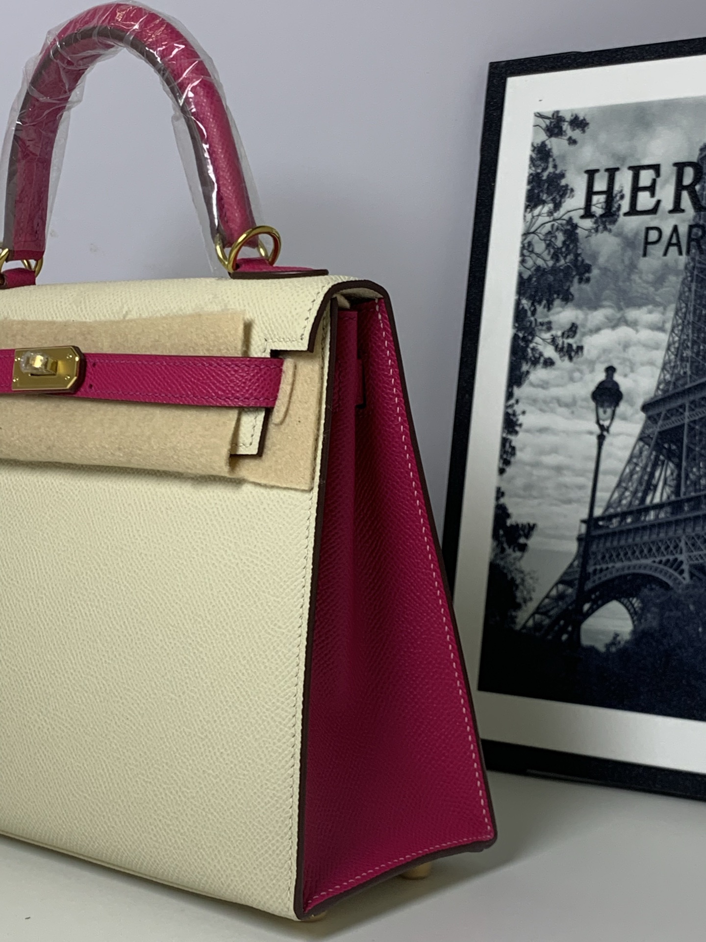一比一 Hermes Kelly 25 卡其拼金扣手提包 經典優雅女包| 12 一比一 Hermes Kelly 25 卡其拼金扣手提包 經典優雅女包