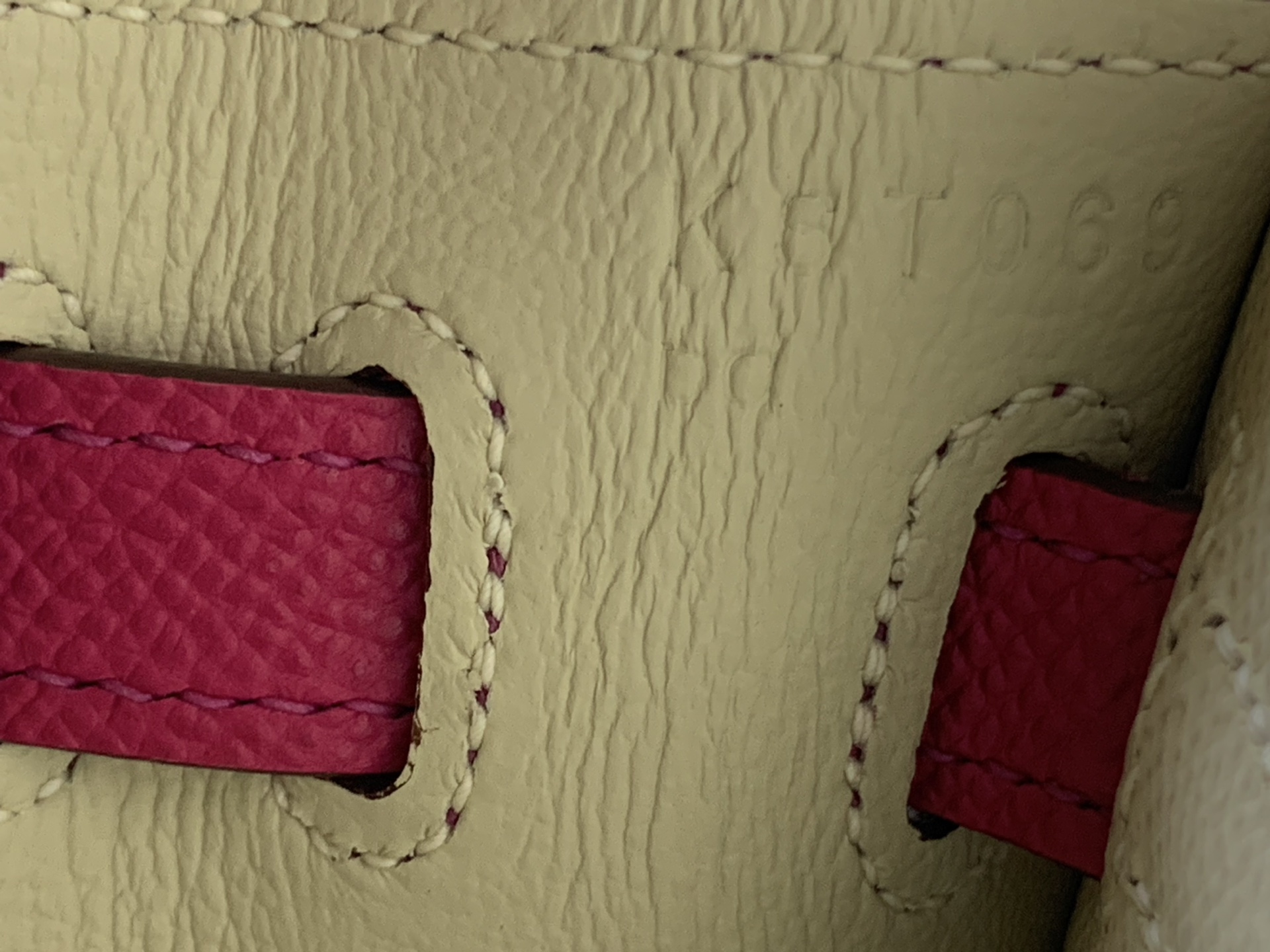 一比一 Hermes Kelly 25 卡其拼金扣手提包 經典優雅女包| 7 一比一 Hermes Kelly 25 卡其拼金扣手提包 經典優雅女包