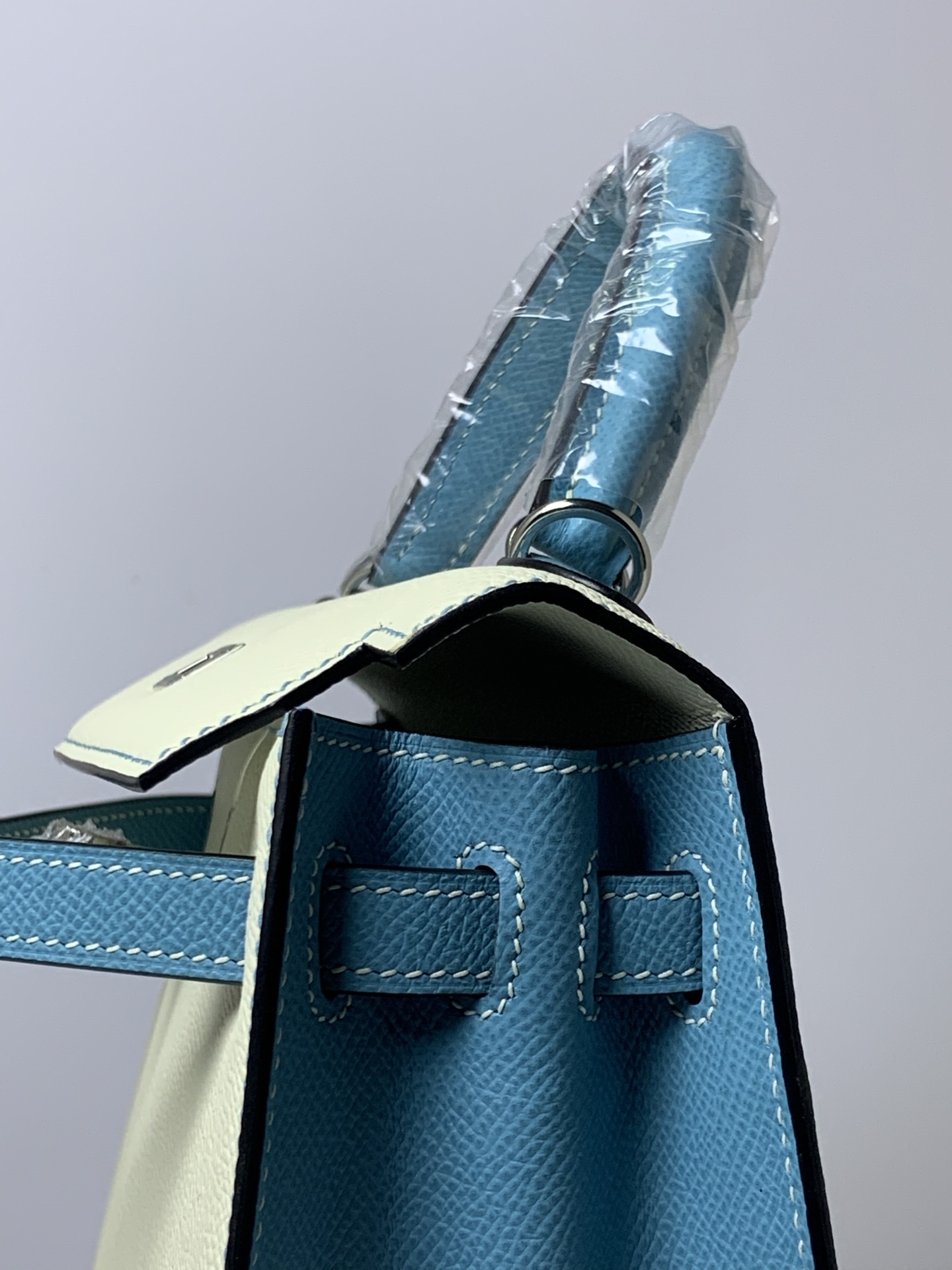 原單 Hermes Kelly 25 蓝拼米白手提包 高級質感百搭女包| 9 原單 Hermes Kelly 25 蓝拼米白手提包 高級質感百搭女包