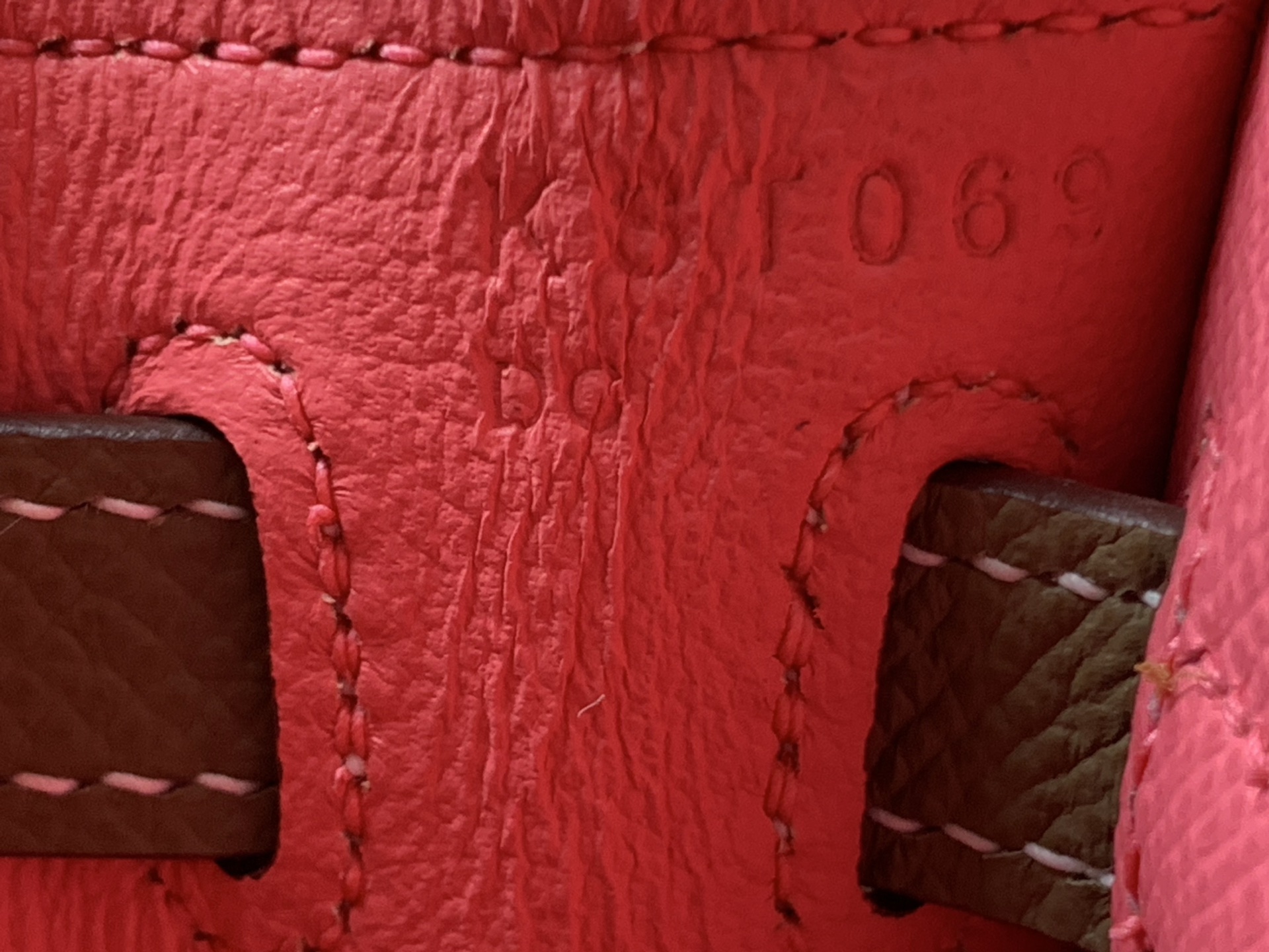 Hermès A貨 Kelly 28 粉色手提包 甜美氣質精品女包 日常百搭款| 7 Hermès A貨 Kelly 28 粉色手提包 甜美氣質精品女包 日常百搭款