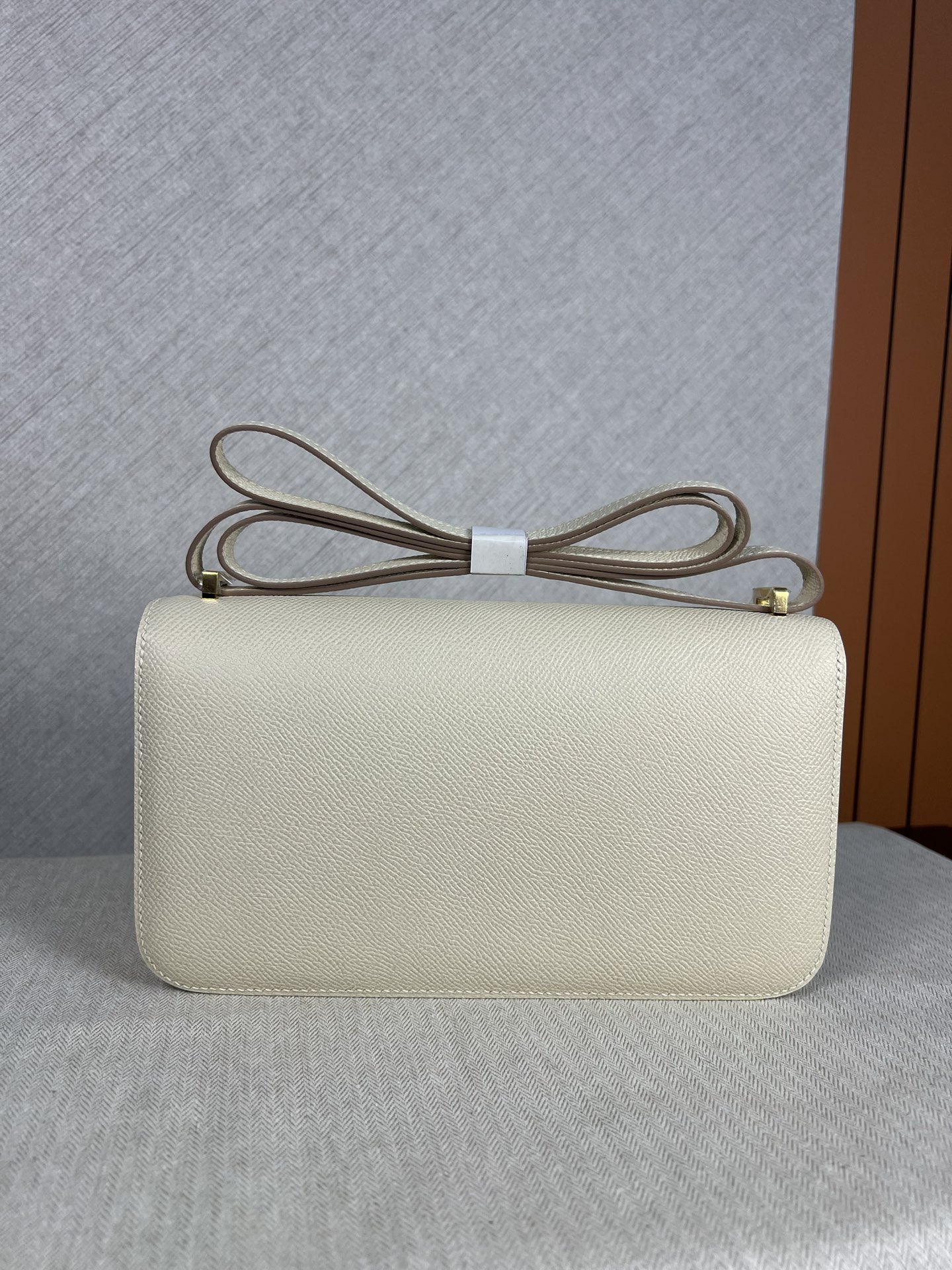 Hermes Constance 一比一奶油白Epsom皮H扣斜背包精品女包| 13 Hermes Constance 一比一奶油白Epsom皮H扣斜背包精品女包