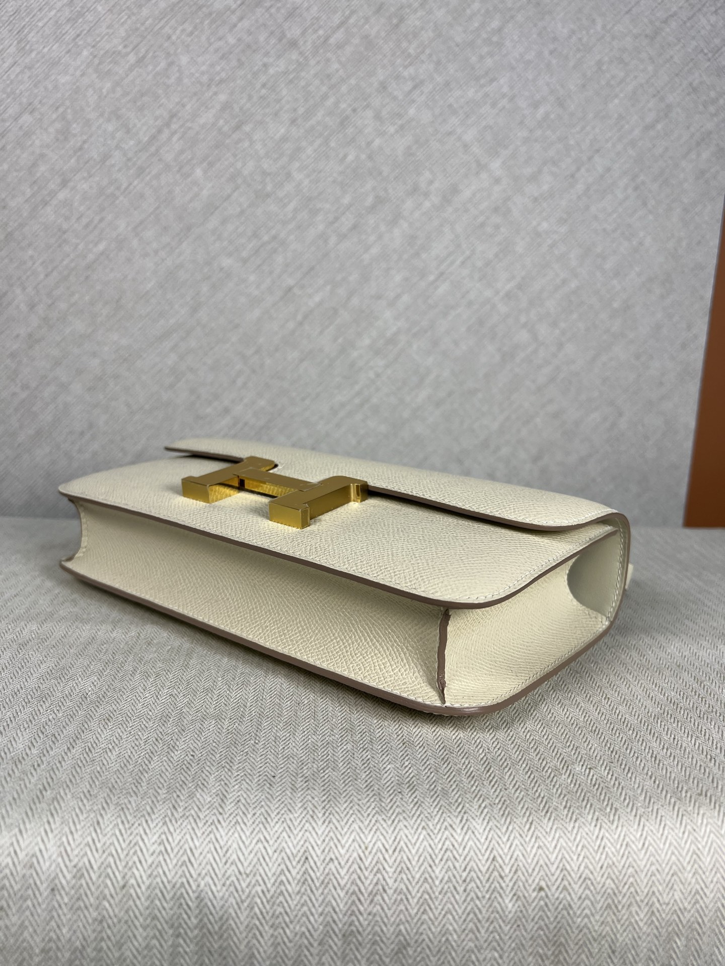 Hermes Constance 一比一奶油白Epsom皮H扣斜背包精品女包| 11 Hermes Constance 一比一奶油白Epsom皮H扣斜背包精品女包