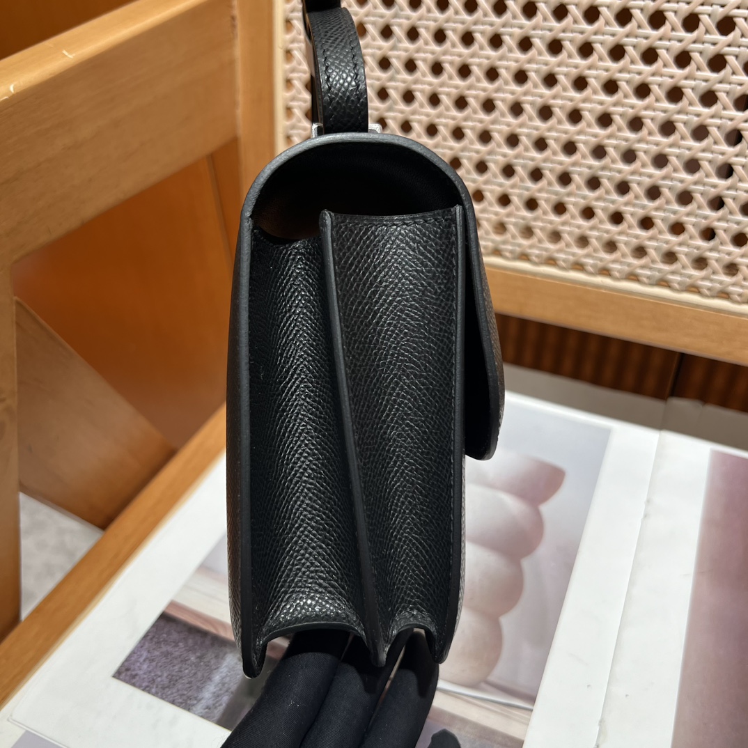 Hermes原單Constance黑色Epsom皮斜挎包小方包經典款| 12 Hermes原單Constance黑色Epsom皮斜挎包小方包經典款