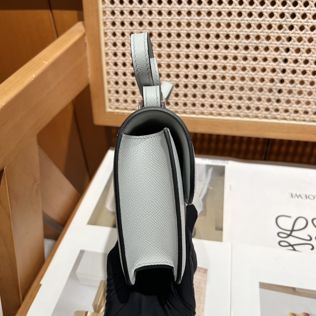 Hermes高仿Constance灰藍色Epsom牛皮斜挎包氣質款| 12 Hermes高仿Constance灰藍色Epsom牛皮斜挎包氣質款