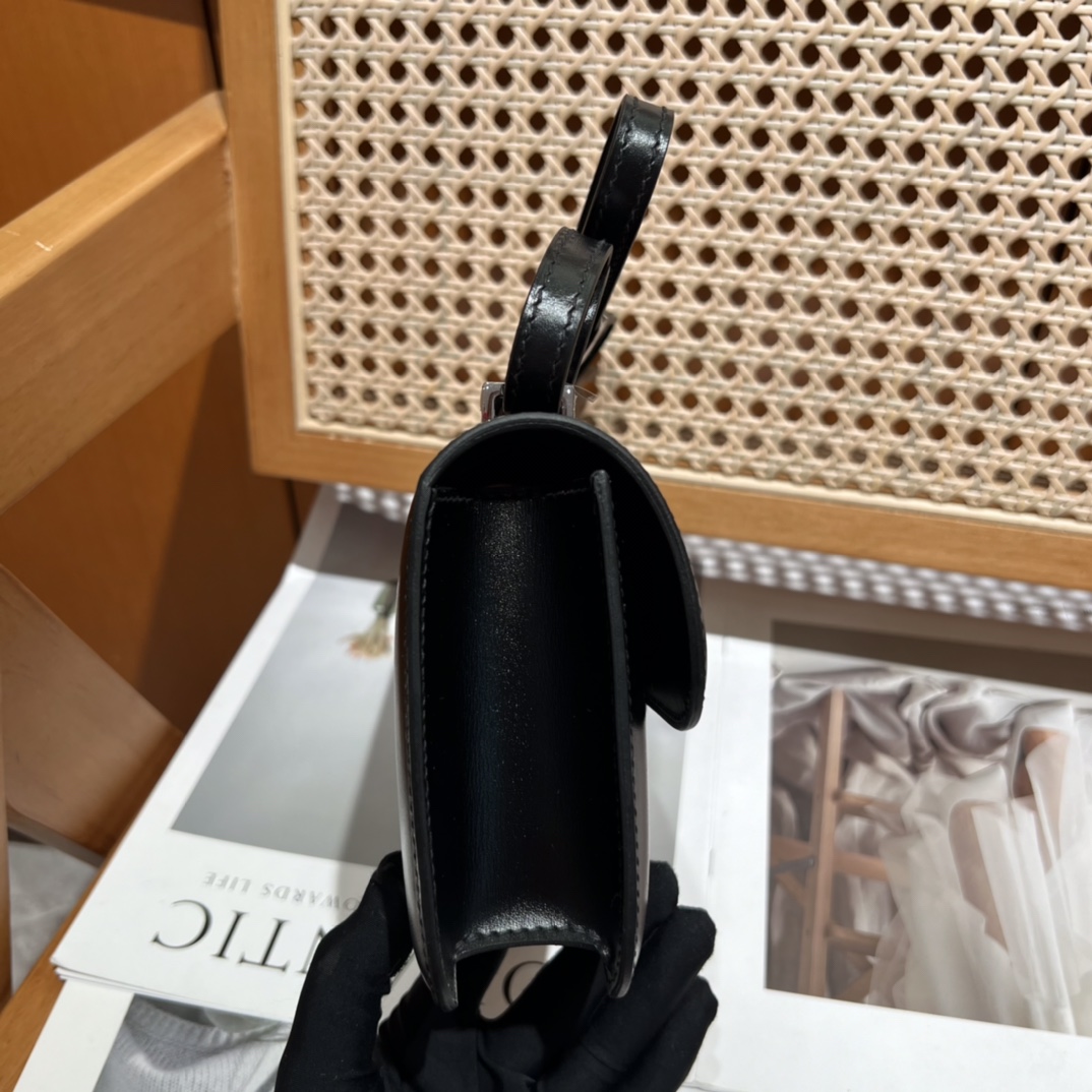 Hermes原單Constance黑色光面牛皮斜背包經典H扣女包| 10 Hermes原單Constance黑色光面牛皮斜背包經典H扣女包