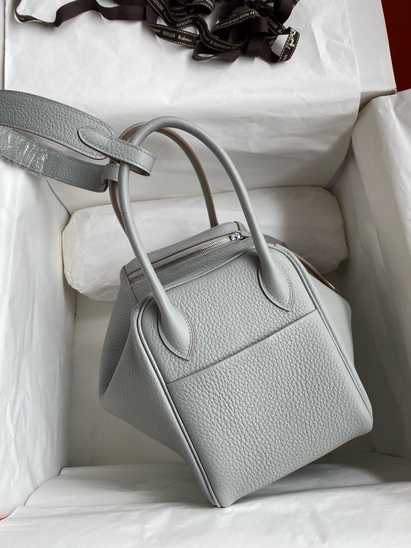 Hermes 高仿 Lindy琳迪包 Togo牛皮 手提斜背包 霧灰色 高端通勤款| 12 Hermes 高仿 Lindy琳迪包 Togo牛皮 手提斜背包 霧灰色 高端通勤款