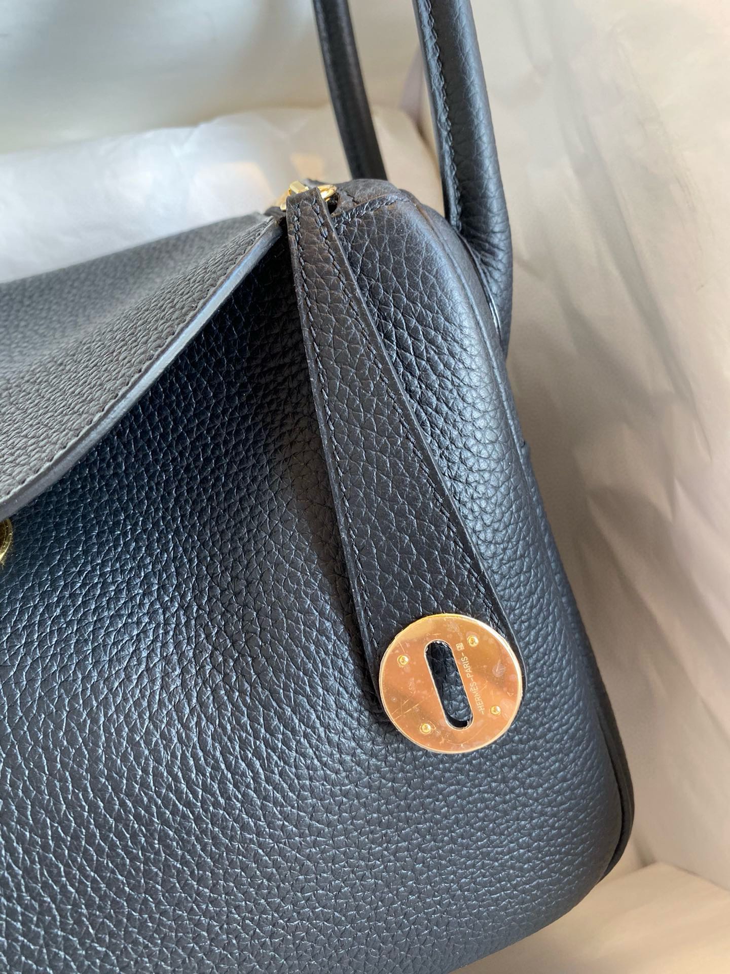 Hermes 一比一 Lindy琳迪包 Togo牛皮 手提肩背包 經典黑色 金扣氣場款| 13 Hermes 一比一 Lindy琳迪包 Togo牛皮 手提肩背包 經典黑色 金扣氣場款