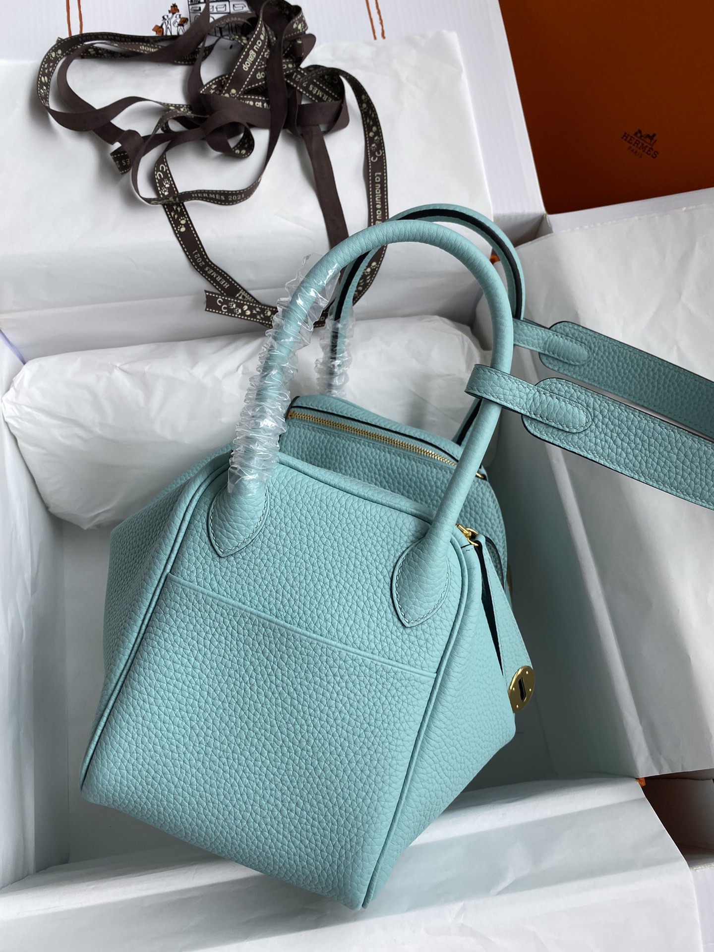 Hermes 原單 Lindy琳迪包 湖水藍色 Togo牛皮 手提肩背包 清新時尚款| 14 Hermes 原單 Lindy琳迪包 湖水藍色 Togo牛皮 手提肩背包 清新時尚款