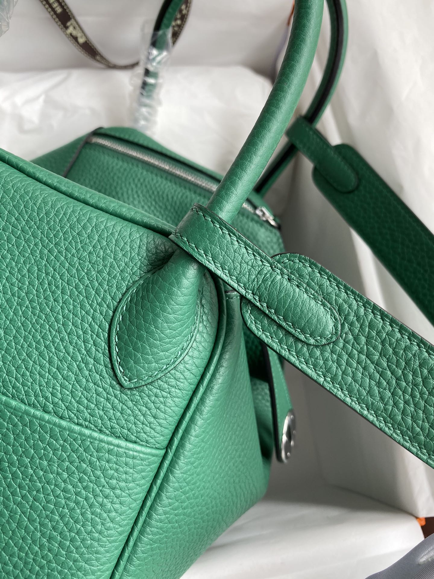 Hermes 一比一 Lindy 琳迪包 绿色 手提斜挎包 高级质感女包| 12 Hermes 一比一 Lindy 琳迪包 绿色 手提斜挎包 高级质感女包