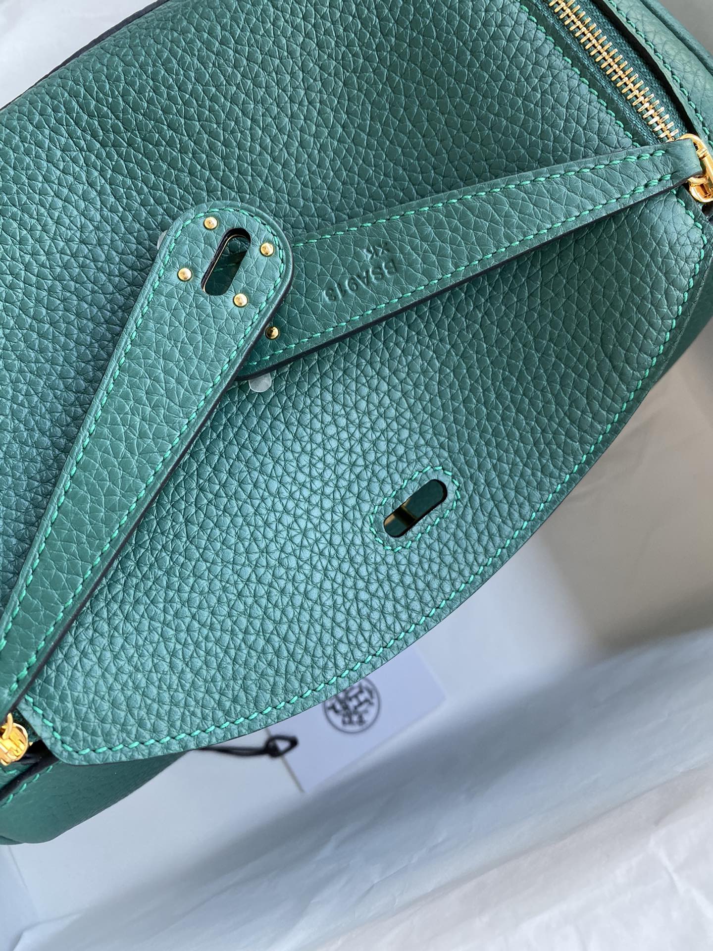Hermes 高仿 Lindy琳迪包 墨绿色 手提斜挎包 高端女包| 10 Hermes 高仿 Lindy琳迪包 墨绿色 手提斜挎包 高端女包