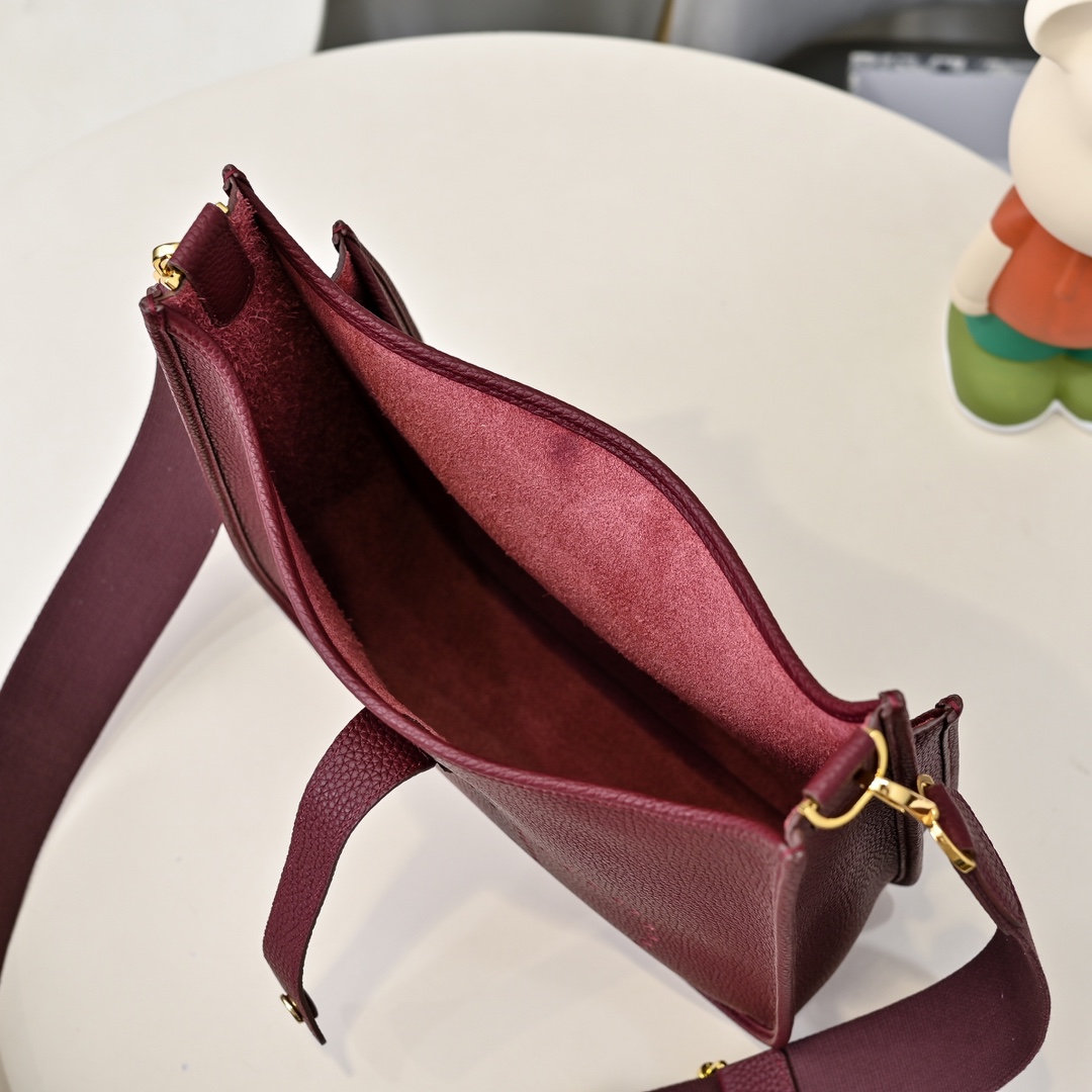 Hermes 原單 Evelyne 斜背包 酒紅色全皮 H鏤空經典款| 7 Hermes 原單 Evelyne 斜背包 酒紅色全皮 H鏤空經典款
