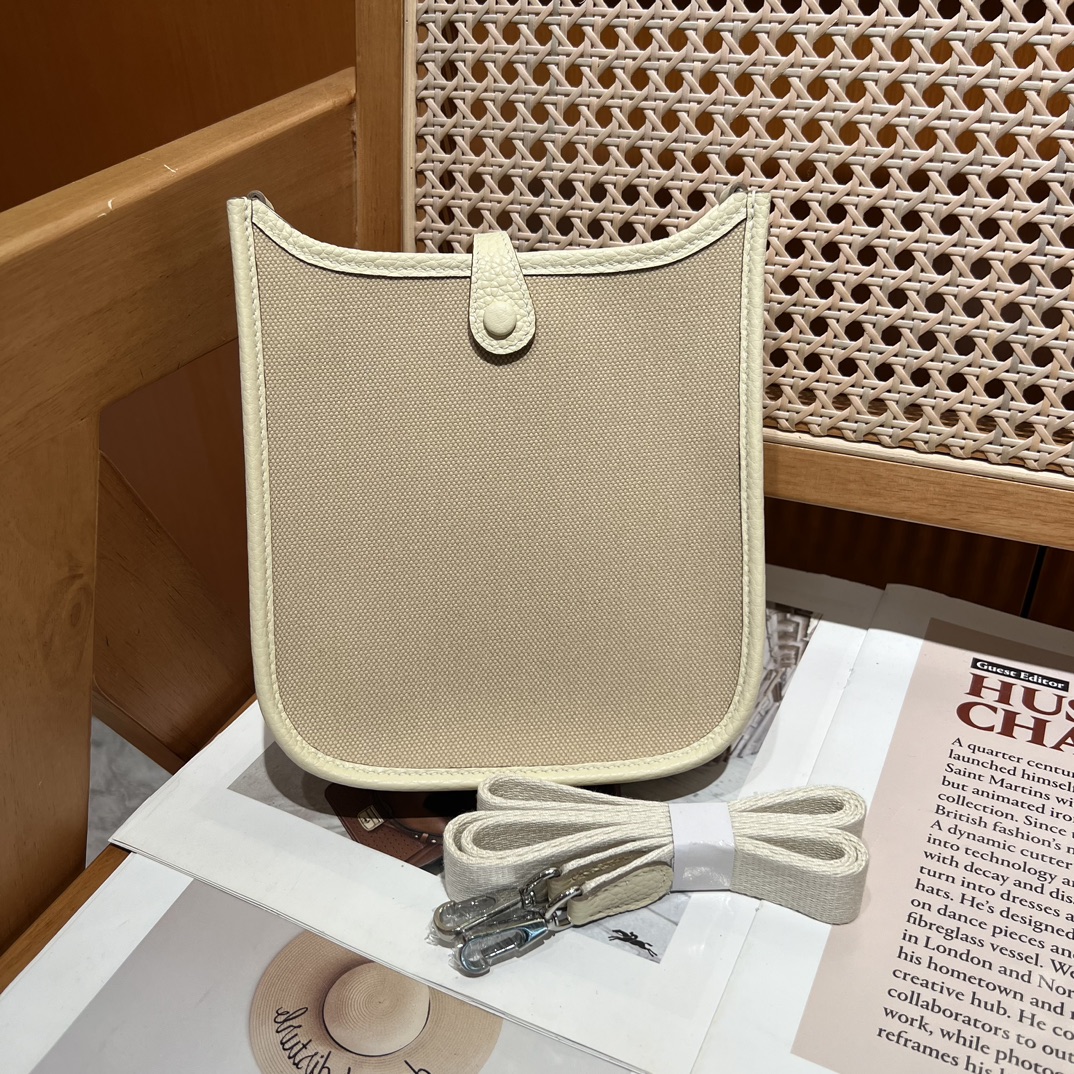 Hermes 高仿 Evelyne Mini 斜背包 卡其色 H鏤空經典款| 14 Hermes 高仿 Evelyne Mini 斜背包 卡其色 H鏤空經典款