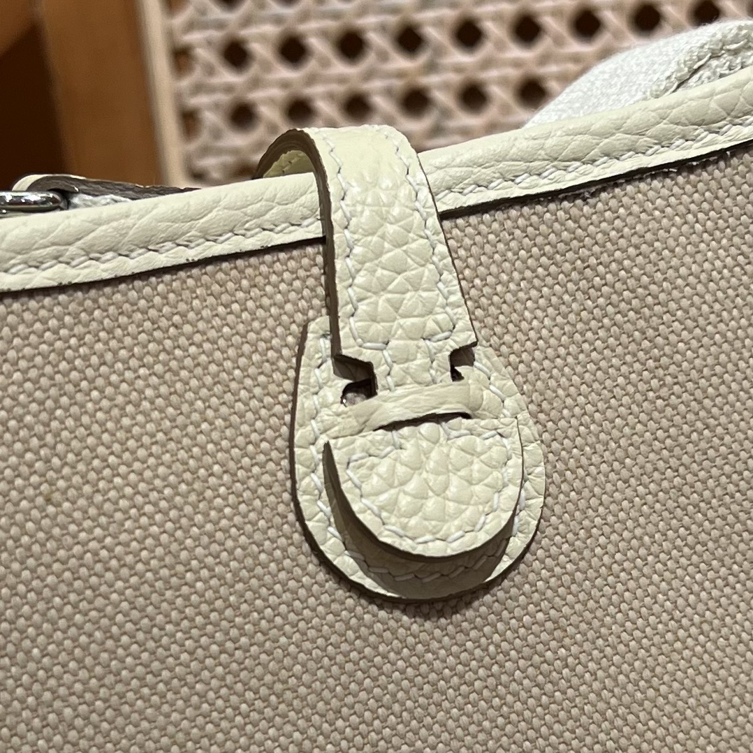 Hermes 高仿 Evelyne Mini 斜背包 卡其色 H鏤空經典款| 10 Hermes 高仿 Evelyne Mini 斜背包 卡其色 H鏤空經典款
