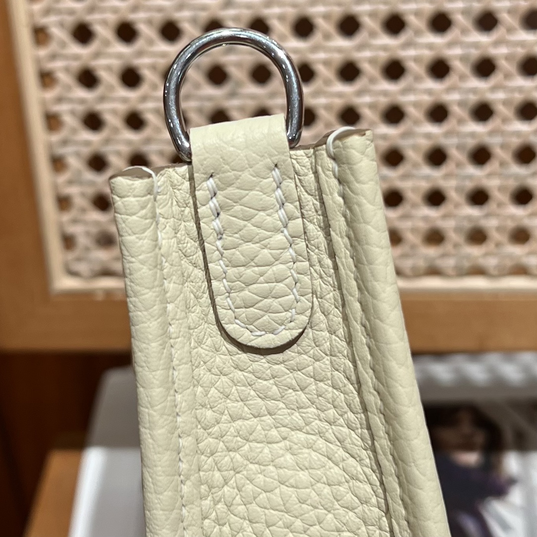 Hermes 高仿 Evelyne Mini 斜背包 卡其色 H鏤空經典款| 9 Hermes 高仿 Evelyne Mini 斜背包 卡其色 H鏤空經典款