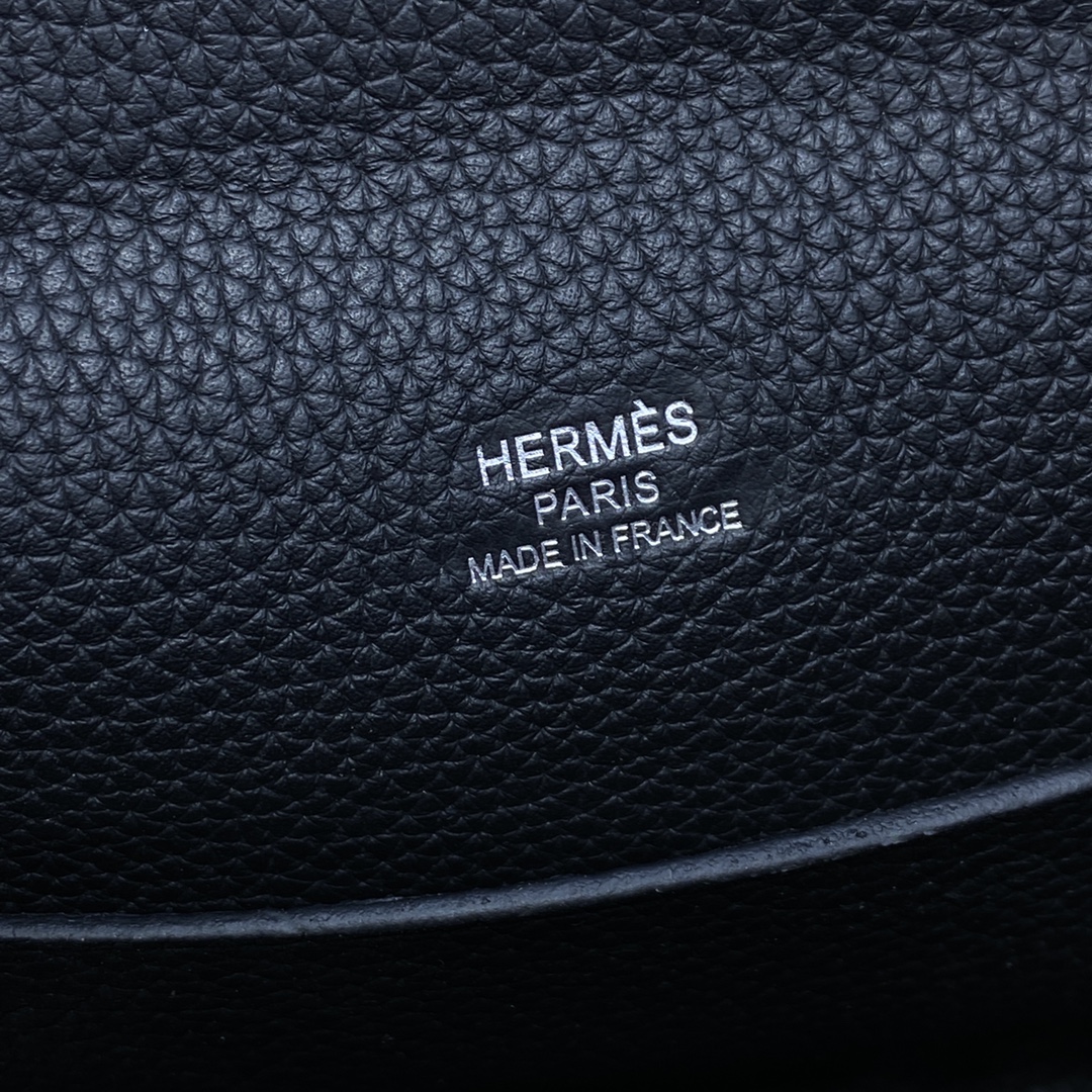 Hermes 原單 Evelyne TPM 黑白拼色肩帶迷你包 時尚斜背款| 10 Hermes 原單 Evelyne TPM 黑白拼色肩帶迷你包 時尚斜背款