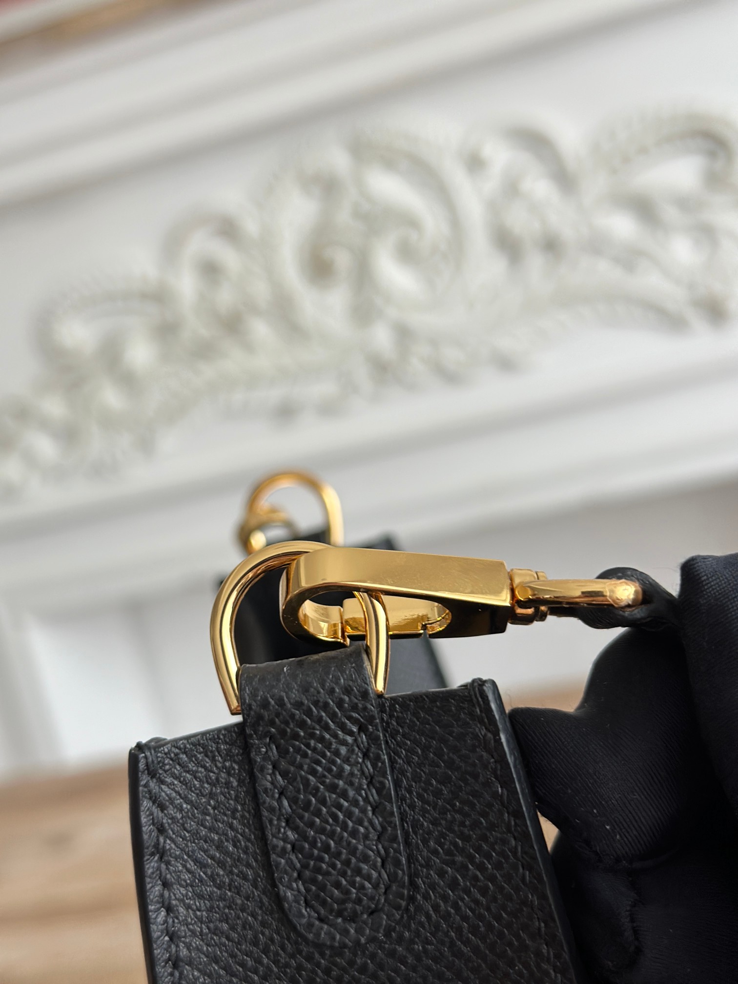 Hermes 原單 Evelyne TPM 黑色小牛皮迷你斜背包 經典百搭款| 9 Hermes 原單 Evelyne TPM 黑色小牛皮迷你斜背包 經典百搭款