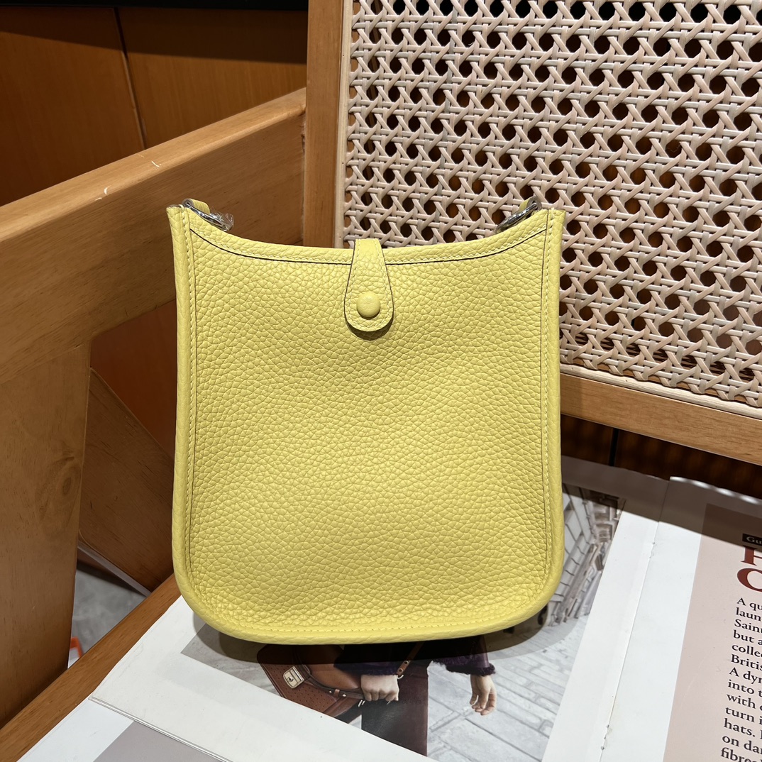 Hermes 一比一 Evelyne TPM 斜背包 黃色牛皮 明亮活力款| 12 Hermes 一比一 Evelyne TPM 斜背包 黃色牛皮 明亮活力款