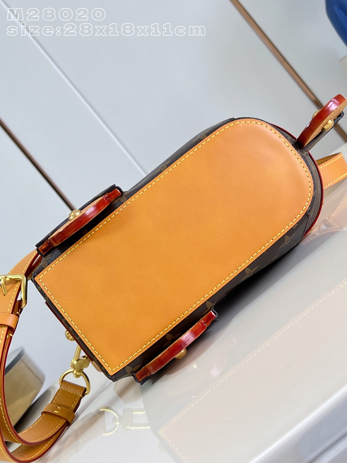 LV 高仿 女款 Nano Speedy 小車輪造型手提包 趣味設計款| 19 LV 高仿 女款 Nano Speedy 小車輪造型手提包 趣味設計款