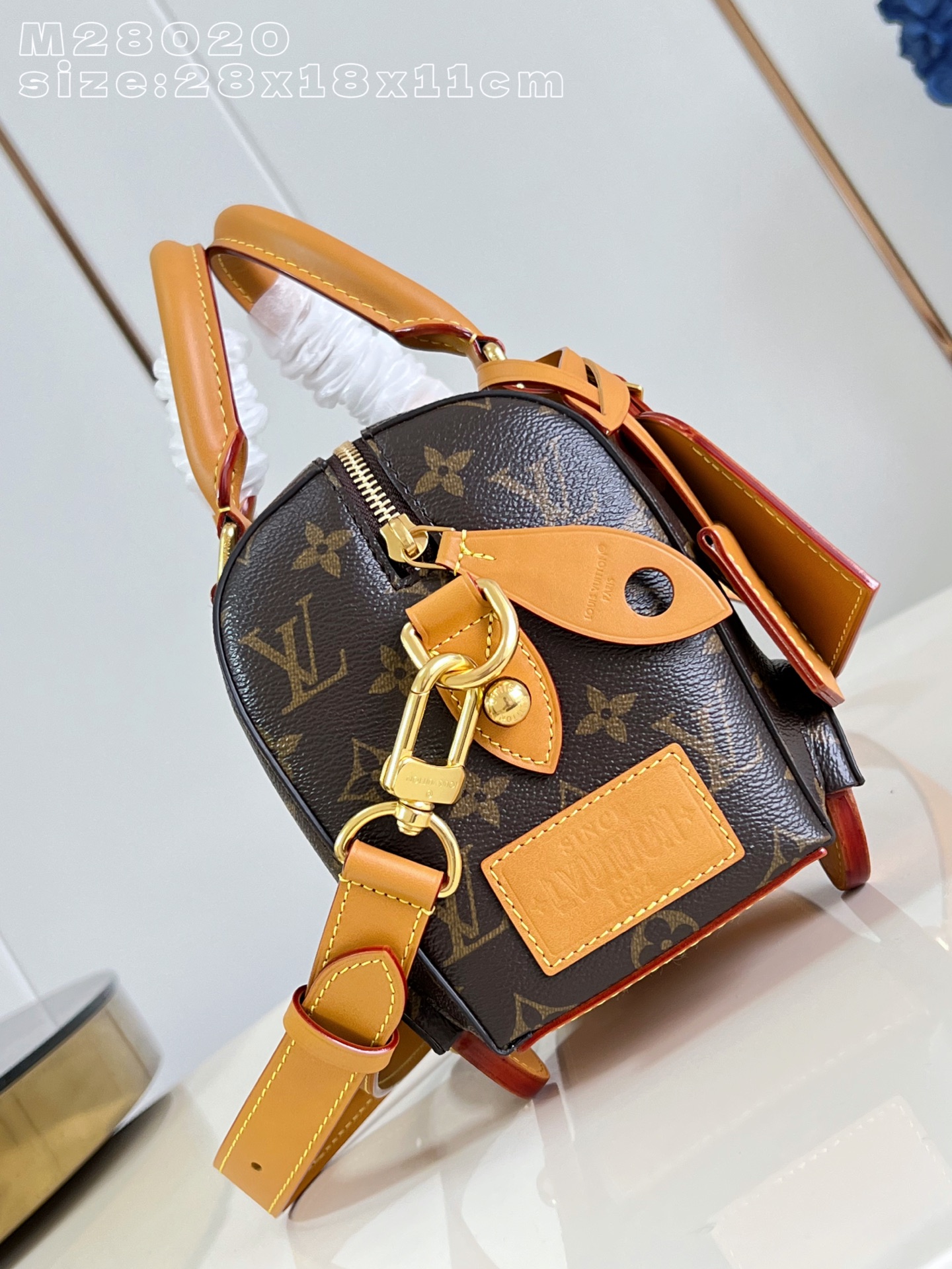 LV 高仿 女款 Nano Speedy 小車輪造型手提包 趣味設計款| 11 LV 高仿 女款 Nano Speedy 小車輪造型手提包 趣味設計款
