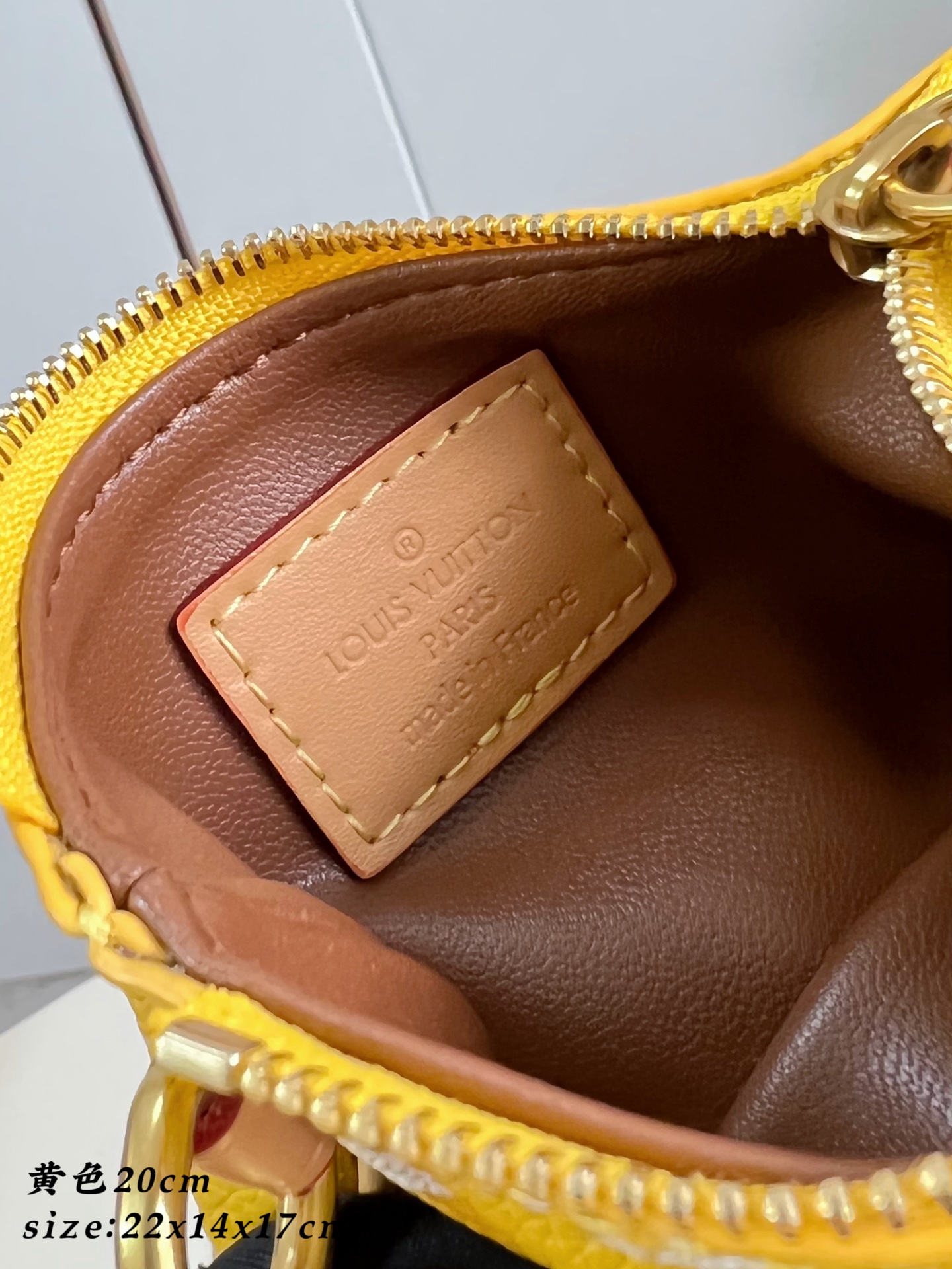 LV 原單 女款 Speedy 手提包 黃色亮色設計 活潑百搭款| 15 LV 原單 女款 Speedy 手提包 黃色亮色設計 活潑百搭款