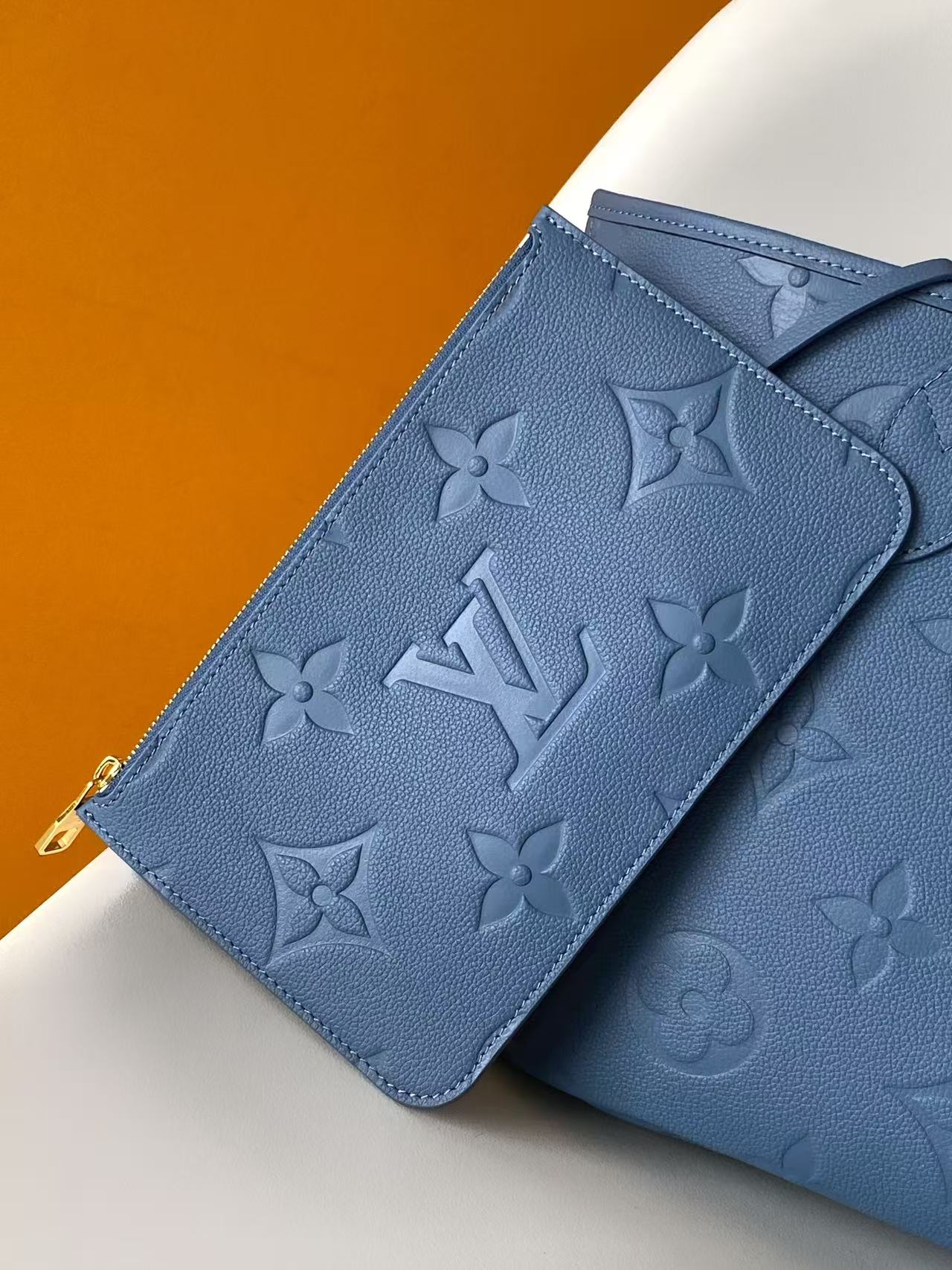 LV 高仿 女款 Neverfull 托特包 壓紋藍色 大容量通勤款| 9 LV 高仿 女款 Neverfull 托特包 壓紋藍色 大容量通勤款