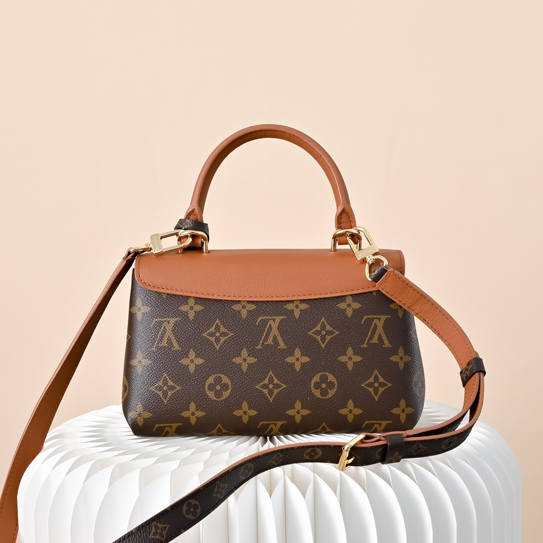 LV A貨 女款 Pochette Métis 拼色手提斜背包 棕色經典款| 13 LV A貨 女款 Pochette Métis 拼色手提斜背包 棕色經典款