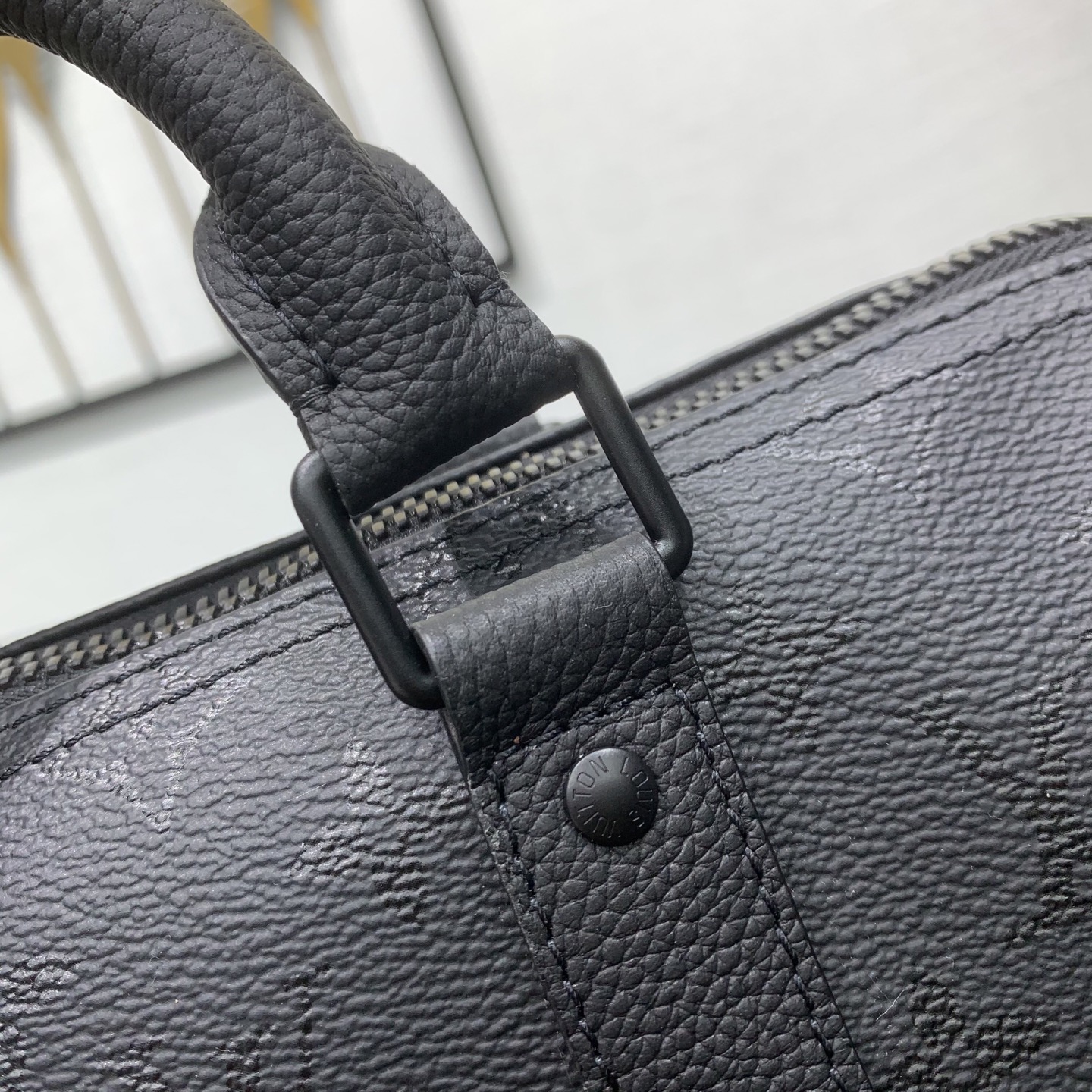 LV 原單 M28369 黑色壓紋 Speedy 手提包 男女同款小型波士頓包 斜背包| 9 LV 原單 M28369 黑色壓紋 Speedy 手提包 男女同款小型波士頓包 斜背包