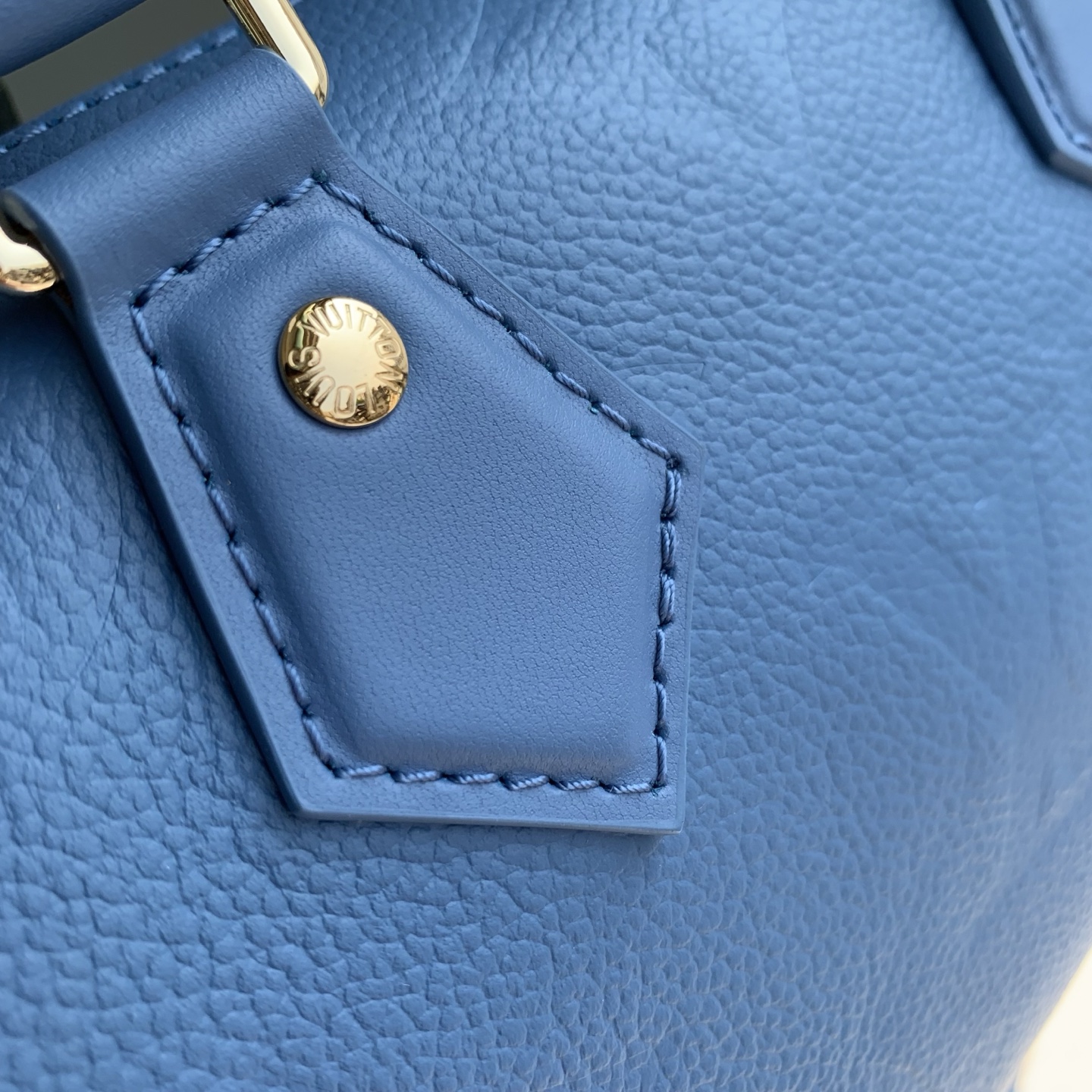 LV 高仿 M28316 藍色壓紋 Nano Speedy 迷你手提斜背包 女款精品小包熱賣款| 9 LV 高仿 M28316 藍色壓紋 Nano Speedy 迷你手提斜背包 女款精品小包熱賣款