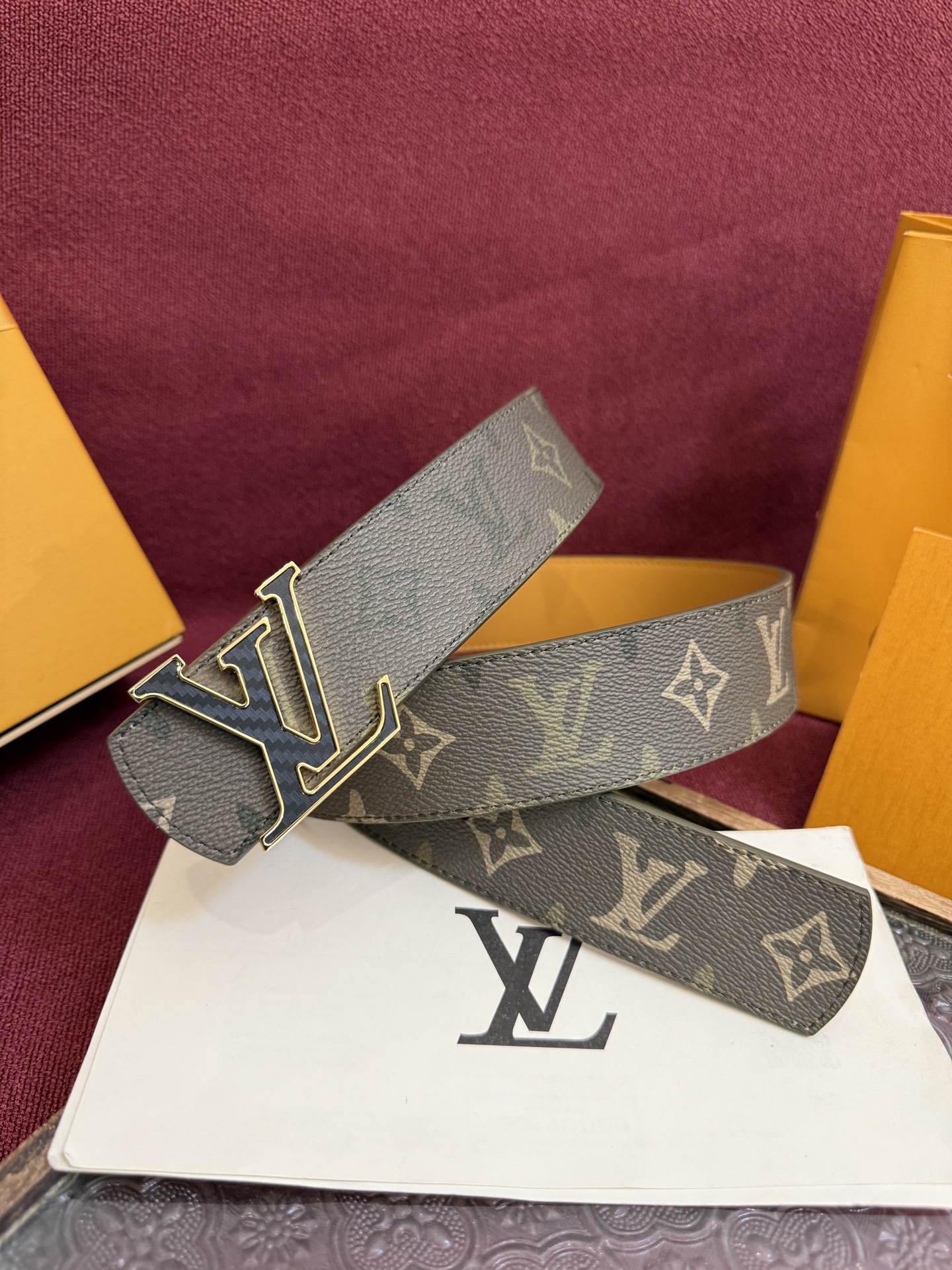 LV 一比一 男款 老花拼接LV扣頭皮帶 經典百搭腰帶| 11 LV 一比一 男款 老花拼接LV扣頭皮帶 經典百搭腰帶