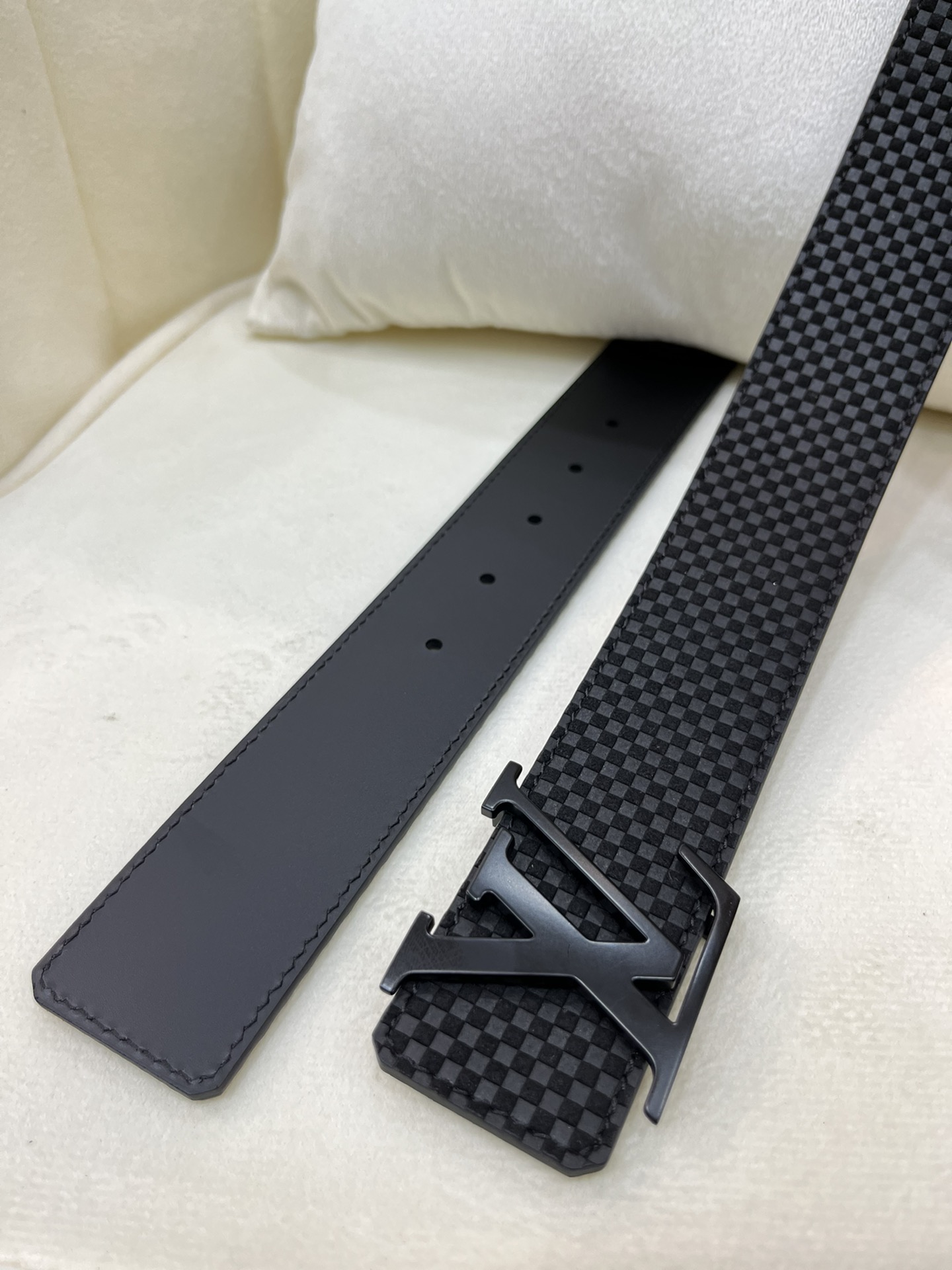 LV 高仿 男款 Monogram皮帶 金屬扣頭高級質感款| 10 LV 高仿 男款 Monogram皮帶 金屬扣頭高級質感款