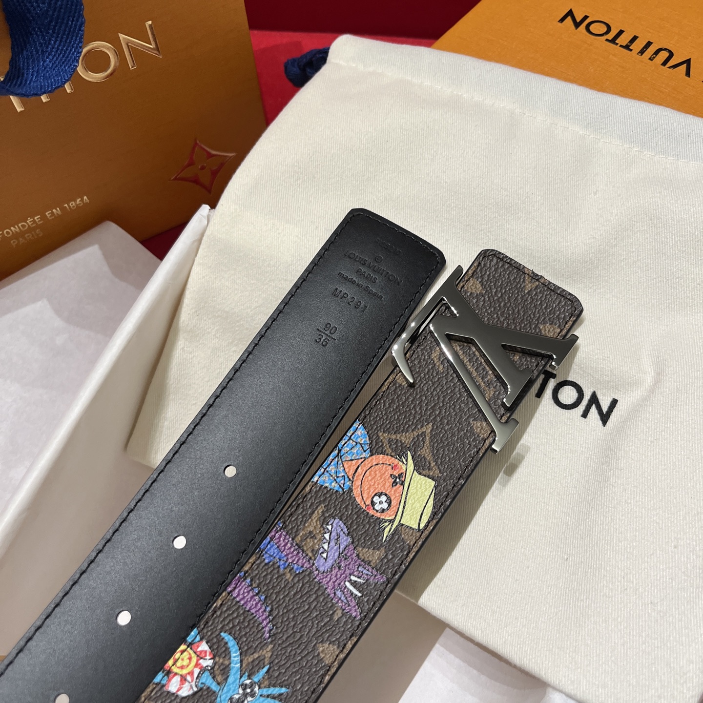 LV 原單Monogram皮帶|銀扣經典老花款百搭男士腰帶| 10 LV 原單Monogram皮帶|銀扣經典老花款百搭男士腰帶