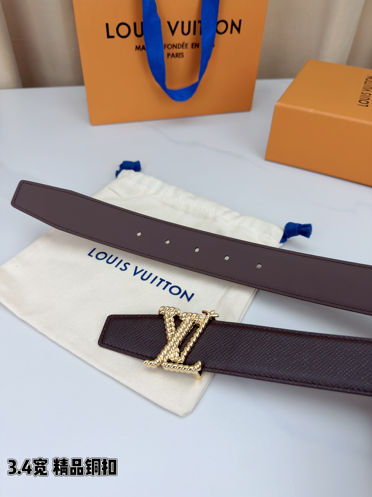 LV 一比一棕色粒面皮帶|金扣經典簡約款男士精品腰帶| 13 LV 一比一棕色粒面皮帶|金扣經典簡約款男士精品腰帶
