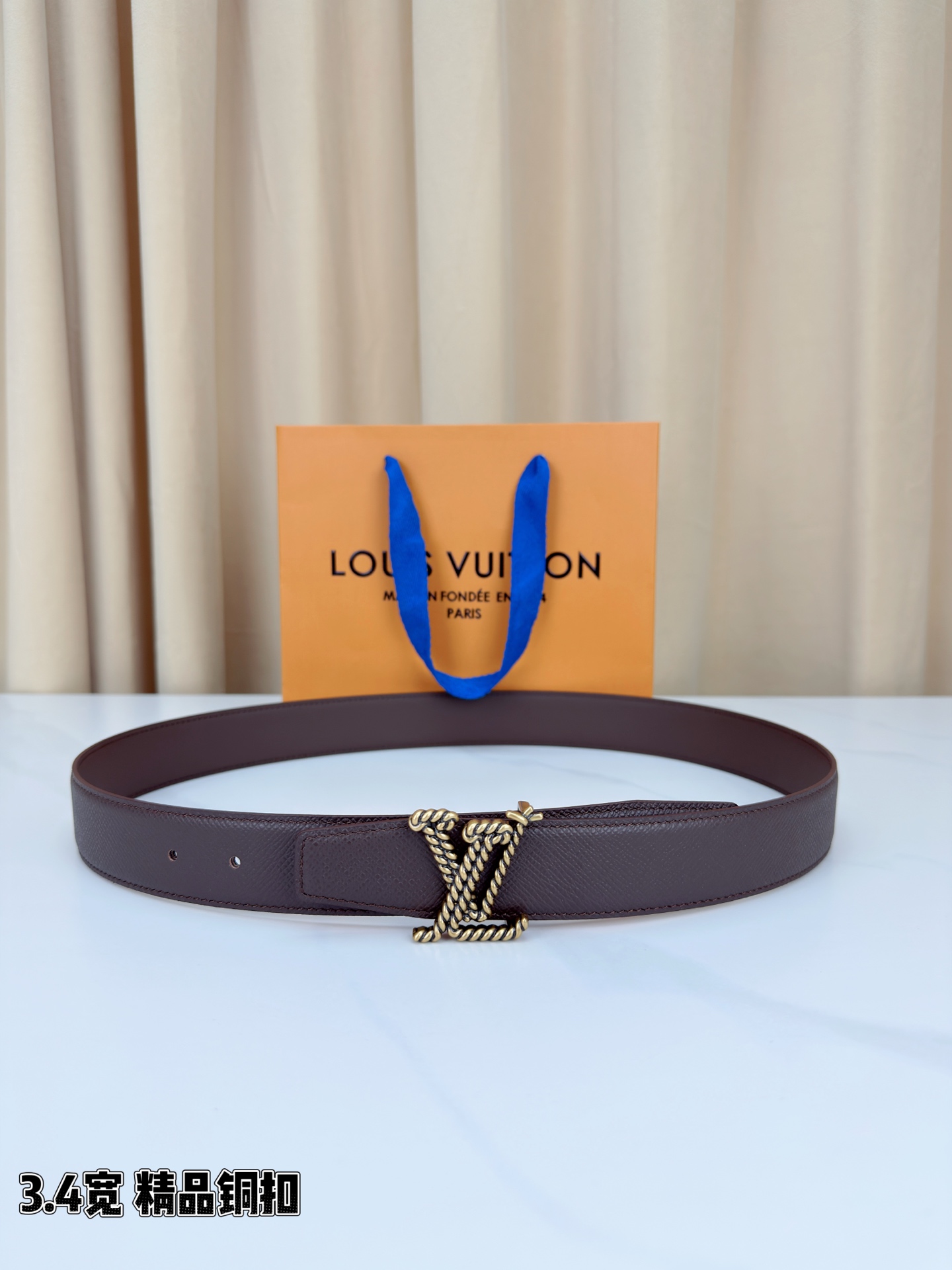LV 一比一棕色粒面皮帶|金扣經典簡約款男士精品腰帶| 10 LV 一比一棕色粒面皮帶|金扣經典簡約款男士精品腰帶