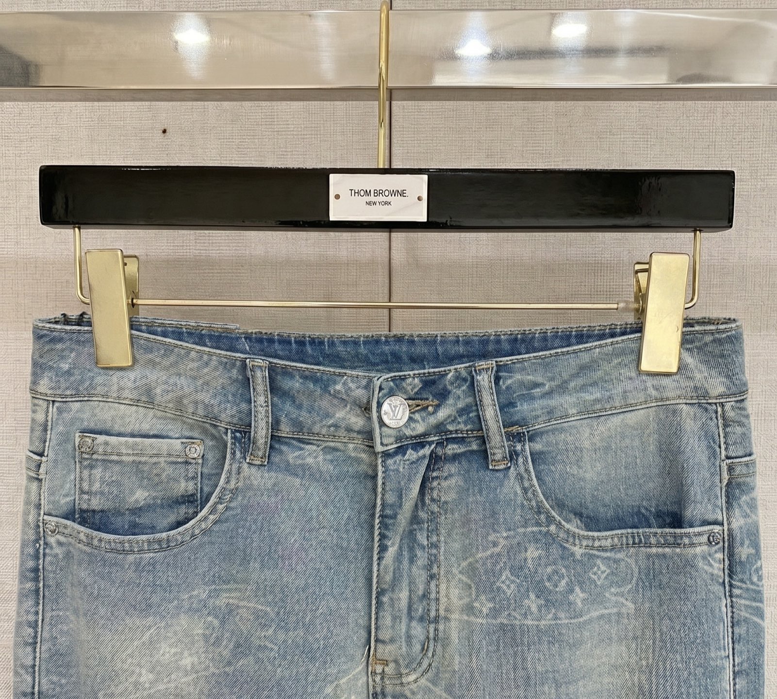 LV 原單 海洋印花牛仔褲 淺色復古做舊款 個性塗鴉丹寧褲| 12 LV 原單 海洋印花牛仔褲 淺色復古做舊款 個性塗鴉丹寧褲