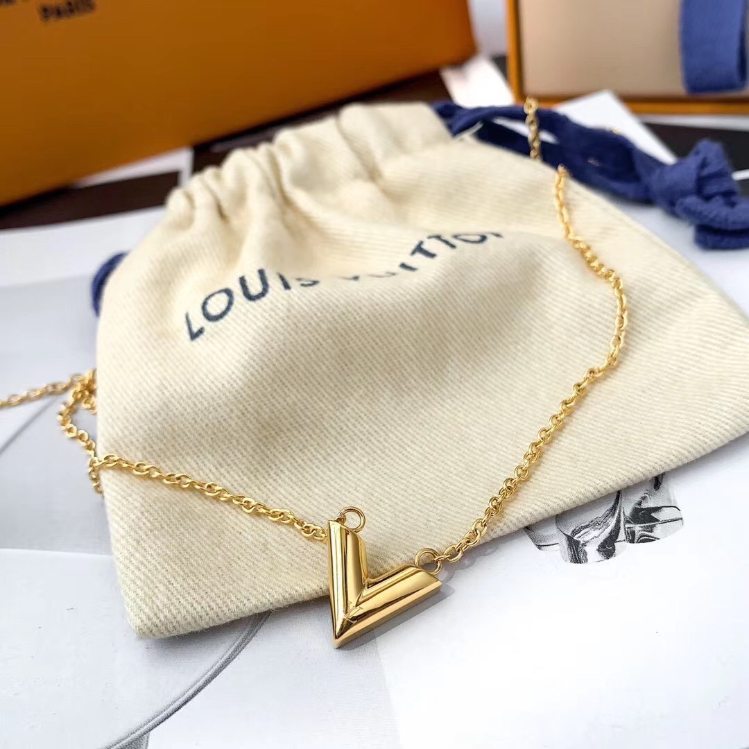 LV 原單 女款 四葉花項鍊 V字吊墜設計 玫瑰金氣質款高端飾品推薦| 11 LV 原單 女款 四葉花項鍊 V字吊墜設計 玫瑰金氣質款高端飾品推薦